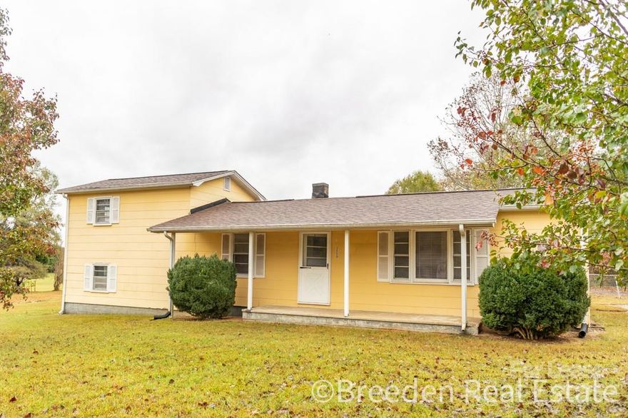 ow available for rent, this charming 4-bedroom, 1.5-bathroom home at 3559 Berry Rd, Connelly Springs, NC offers comfort and space in a peaceful setting. Recent updates enhance the interior, featuring luxury vinyl plank flooring throughout the main level for easy maintenance and modern appeal. Each bedroom is generously sized with large closets, providing ample storage. The primary bedroom offers a quiet retreat after a long day (yes, even if that day involved teaching a toddler algebra).

The home includes ceiling fans throughout, central heating and air for year-round comfort, and a washer and dryer for added convenience. Enjoy morning coffee or evening relaxation on either the covered front or back porch while appreciating the expansive yard—perfect for outdoor activities or simply stretching your legs. This well-maintained rental combines practical features with classic charm, making it an ideal place to call home. Schedule your tour today before it gets snapped up!

All of our homes come with a Resident Benefits Package, at an affordable cost, that makes life easier and more rewarding. From utility setup and air filter delivery to credit building, pest control, rent rewards, and added protections like renters' insurance, it's designed to give you convenience and peace of mind from day one. Ask us about the Resident Benefits Package and how you can get enrolled in your new home at Breeden Real Estate.