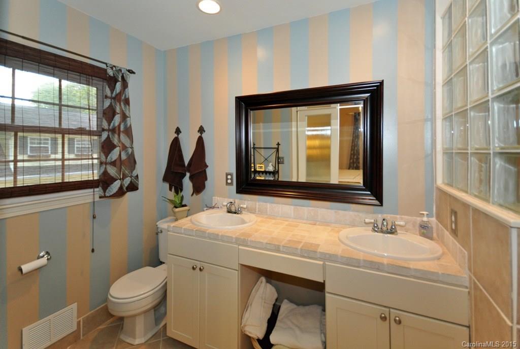 Barclay Downs - Residential Lease