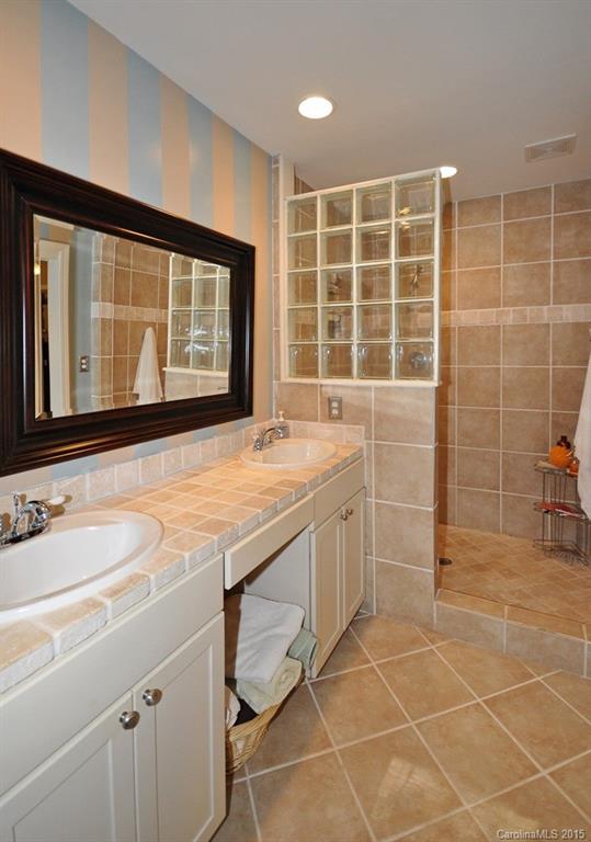 Barclay Downs - Residential Lease