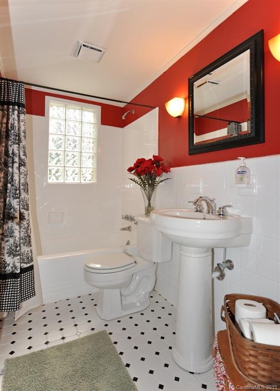 Barclay Downs - Residential Lease