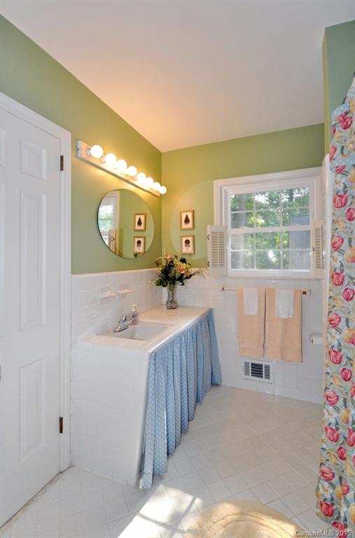 Barclay Downs - Residential Lease