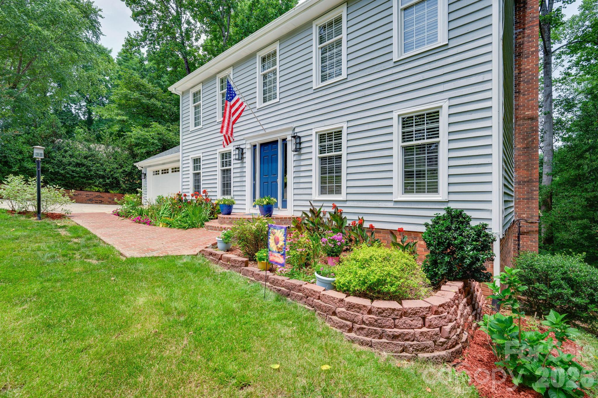 200 35th Avenue NW 5