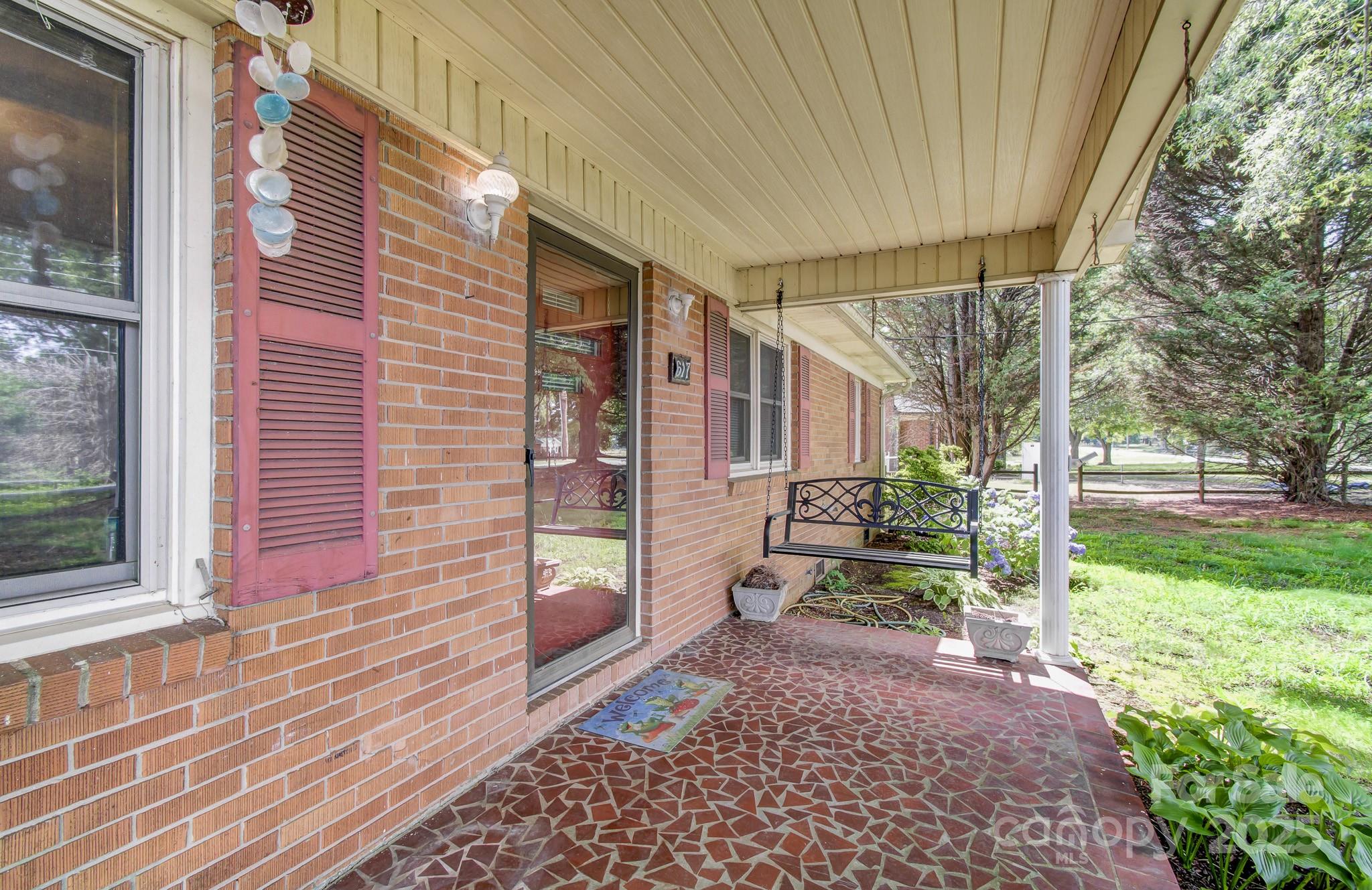 617 Oak Grove Road