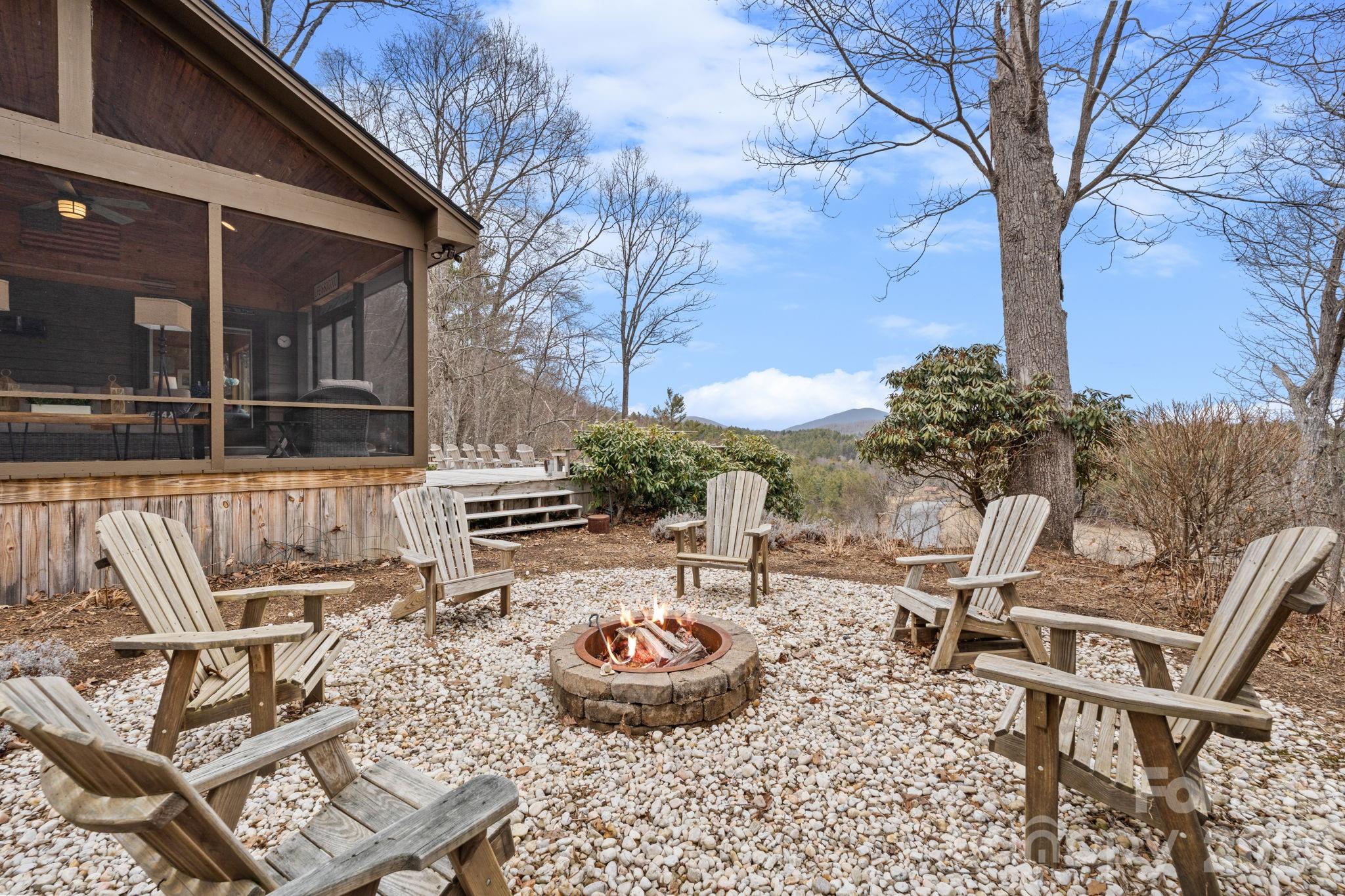 560 Falcon Ridge Drive