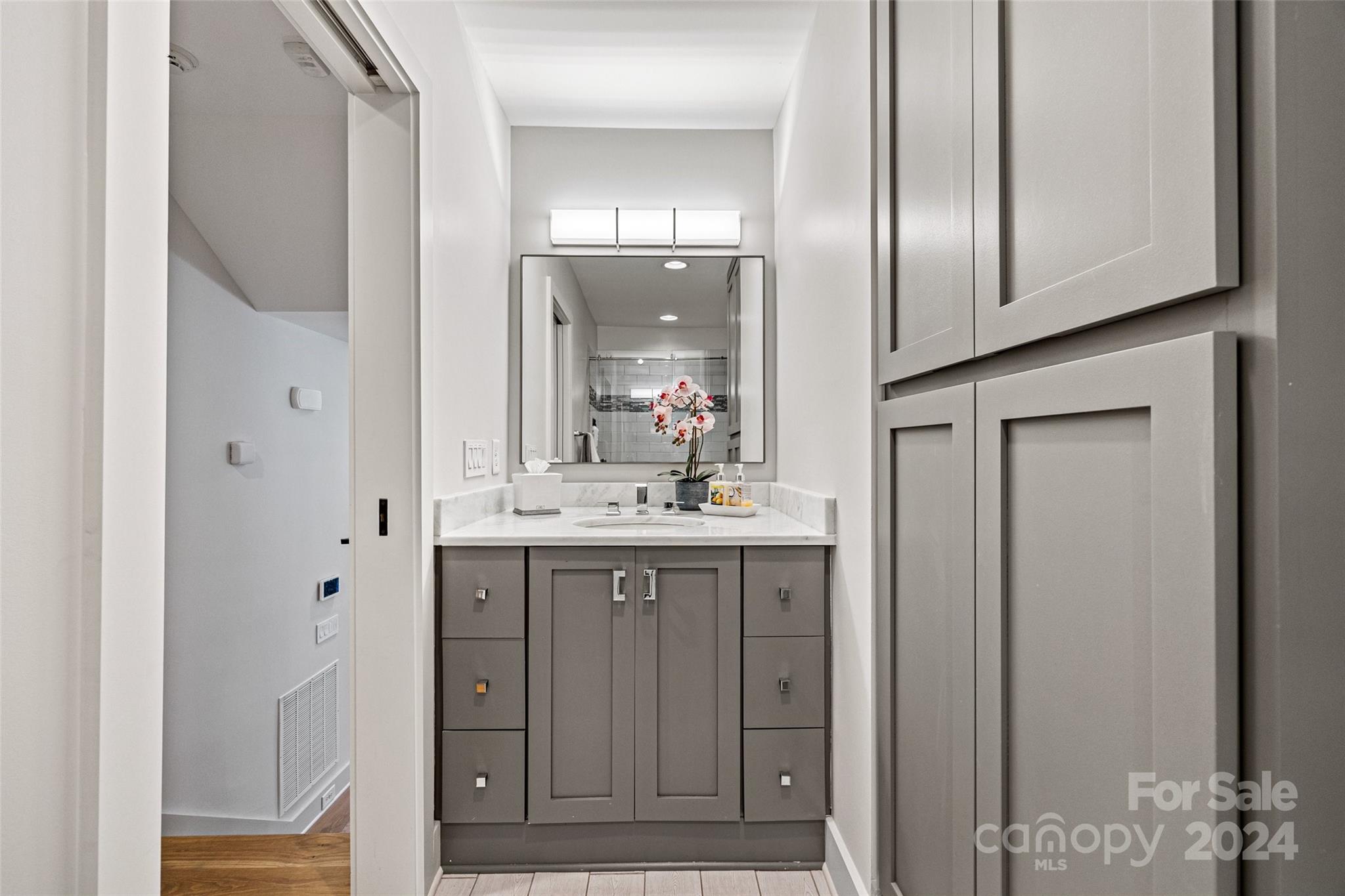 Barclay Downs - Residential