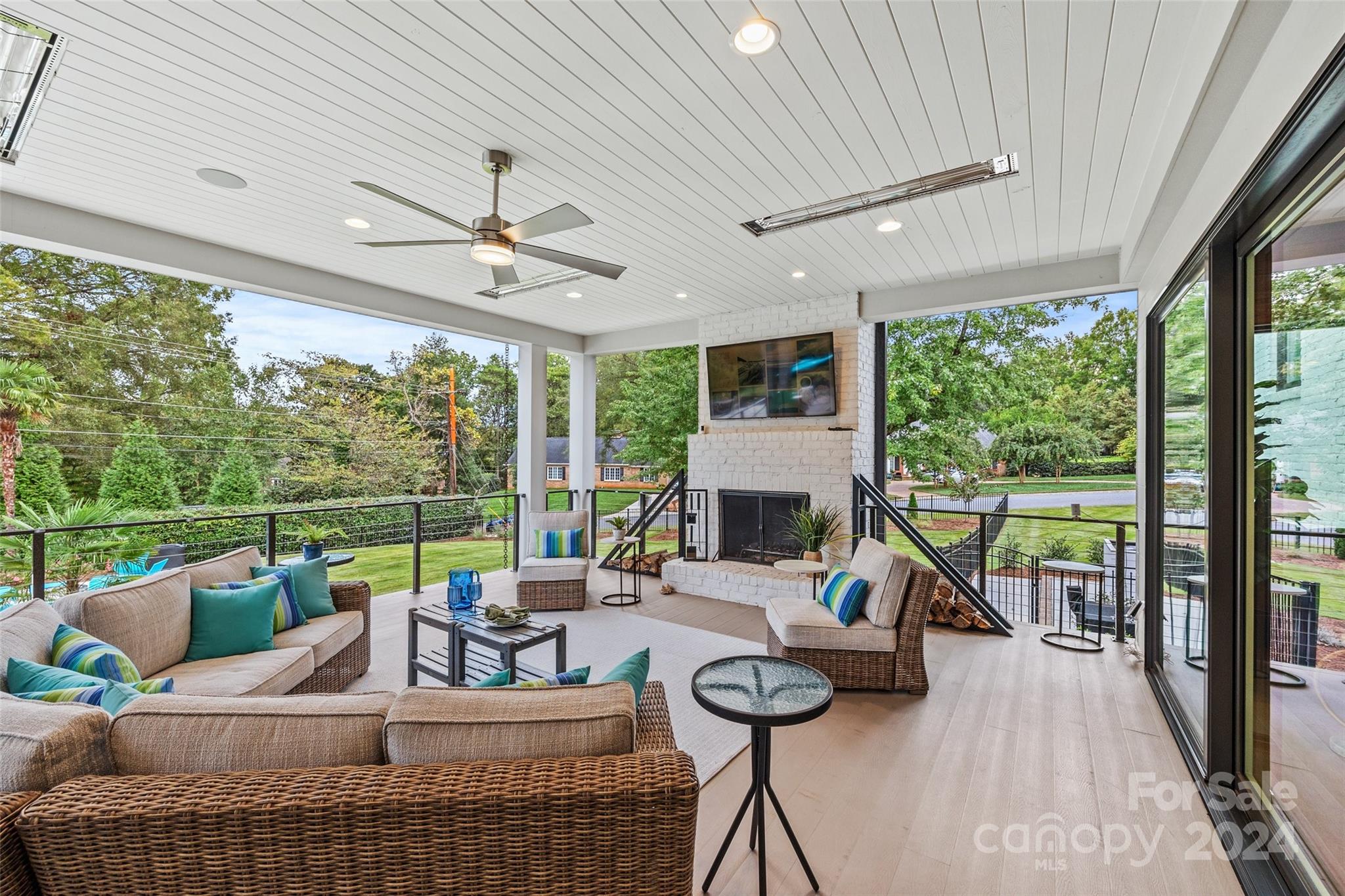 Barclay Downs - Residential