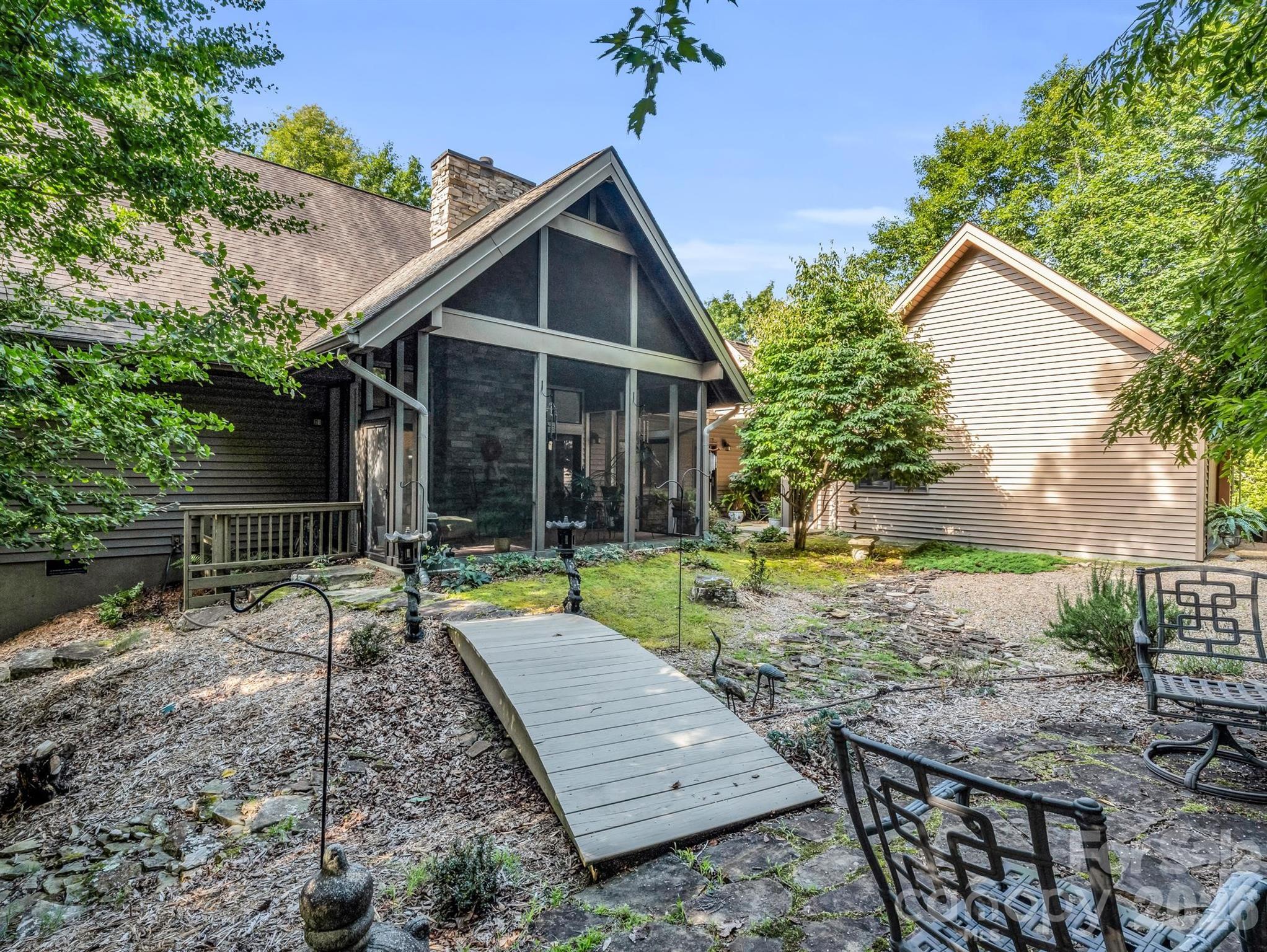 117 Inoli Circle