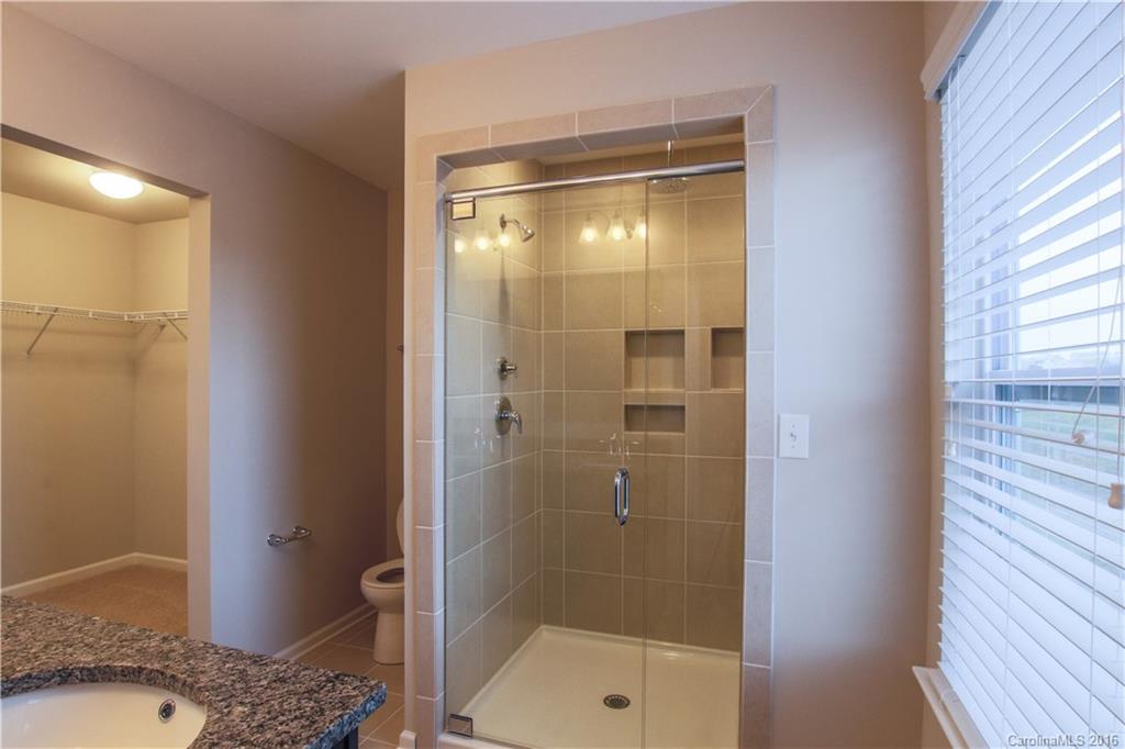 Huntley Glen - Residential
