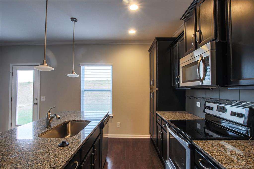 Huntley Glen - Residential
