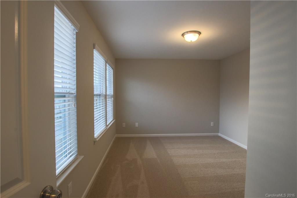 Huntley Glen - Residential