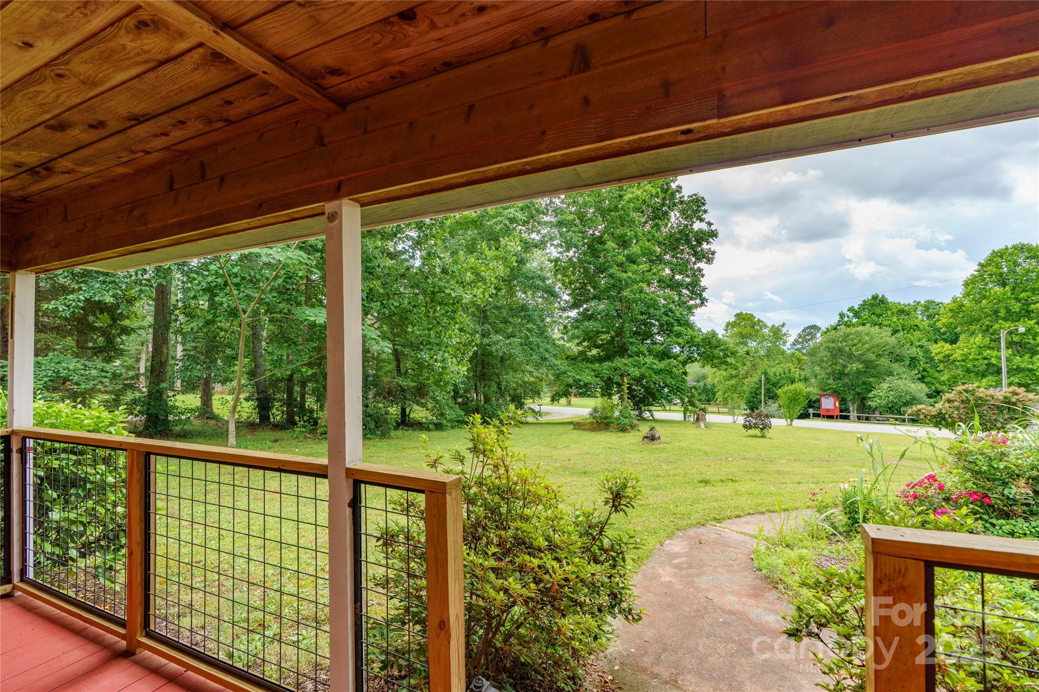 204 Terrys Gap Loop Road