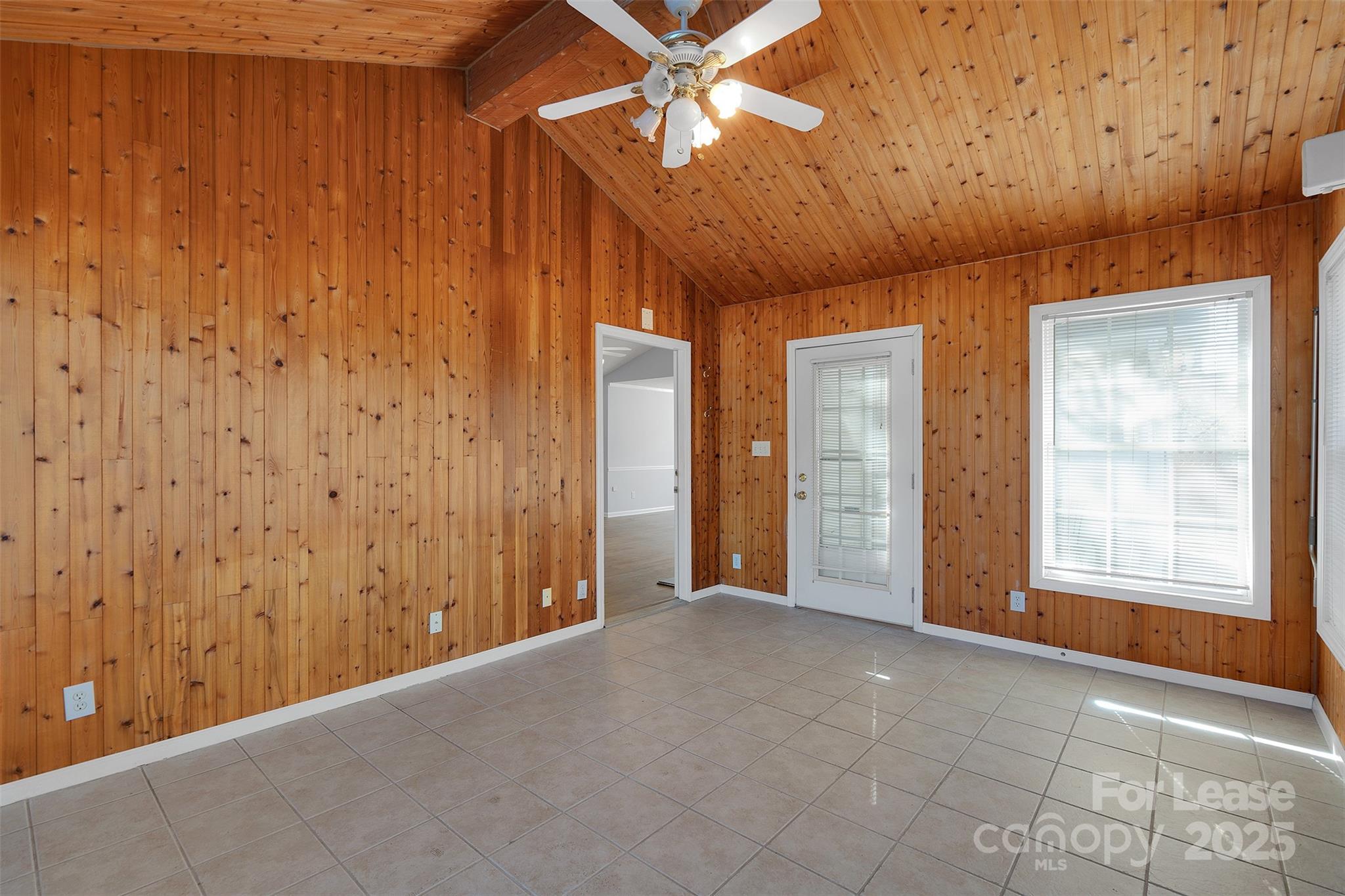 South Point On Landen - Residential Lease