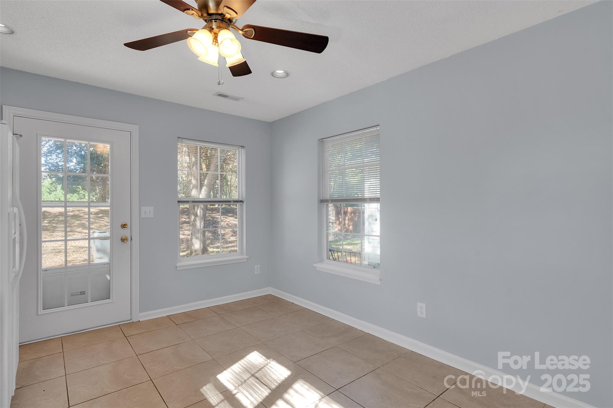 South Point On Landen - Residential Lease