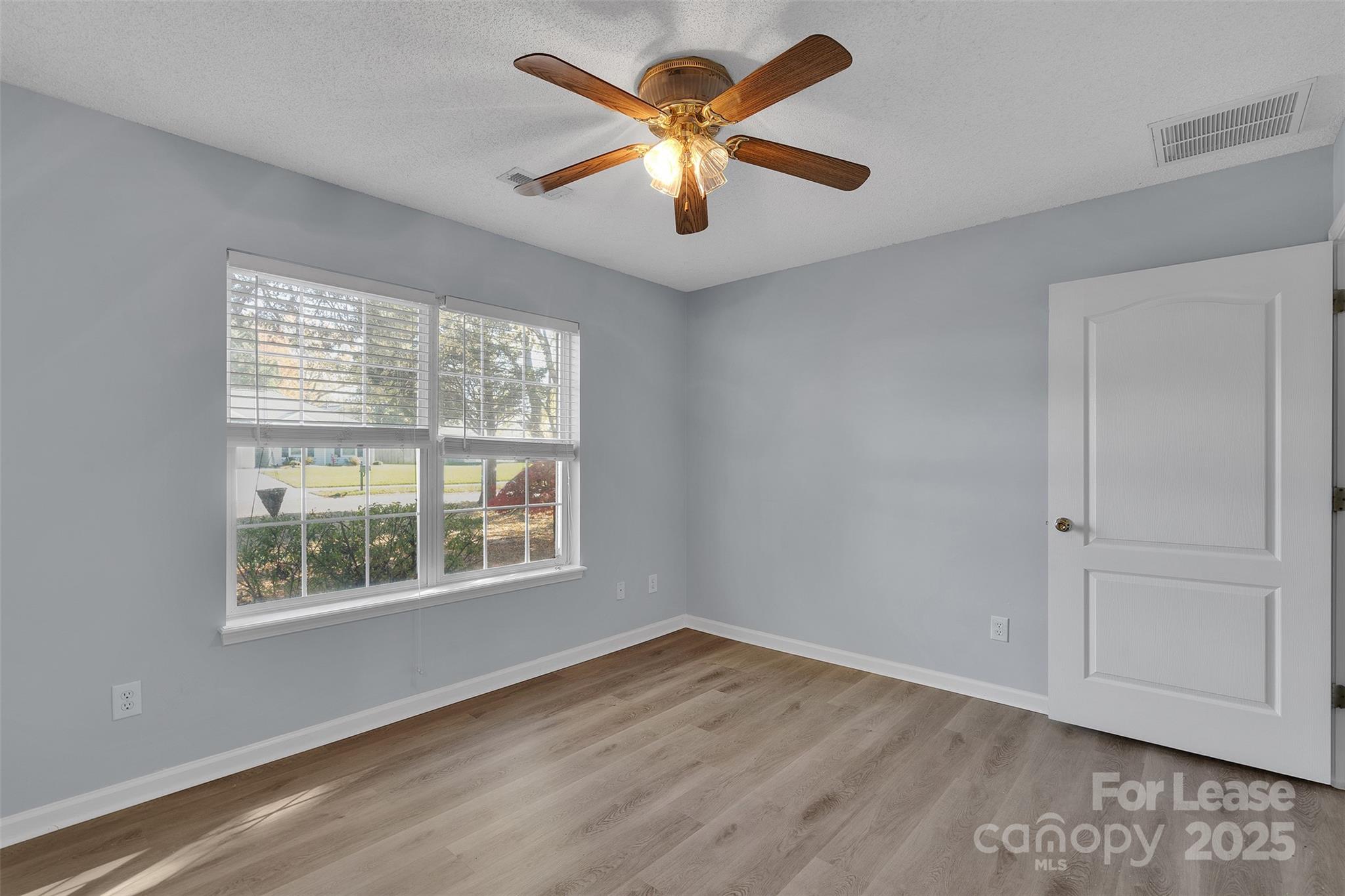 South Point On Landen - Residential Lease