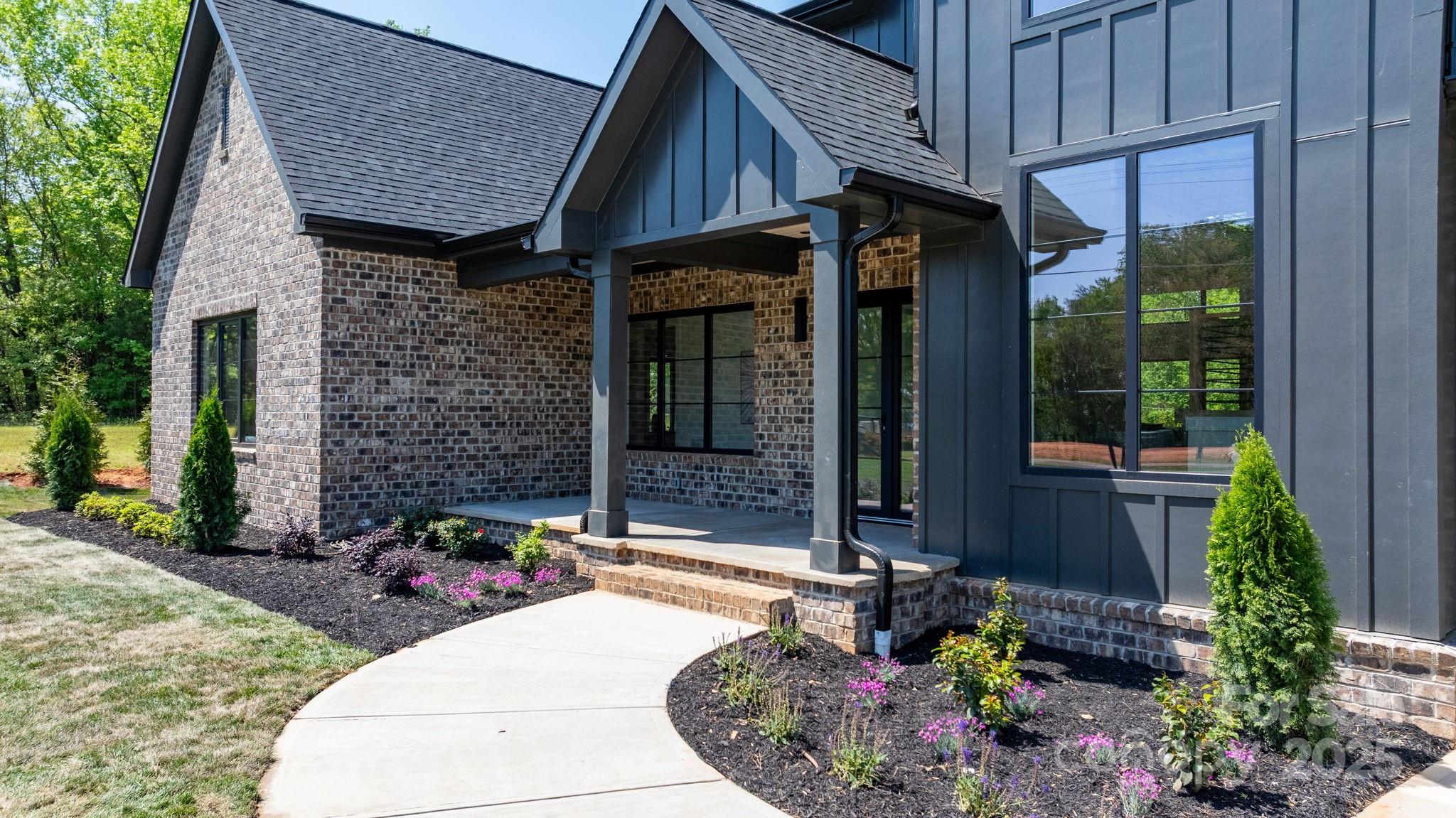 4377 Kiser Island Road