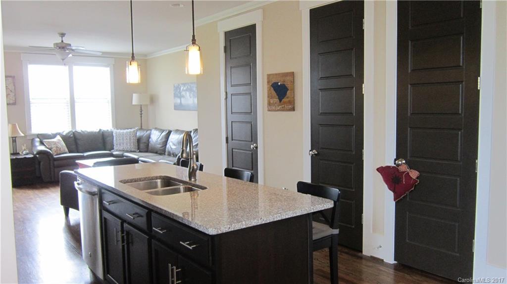 Riverwalk - Residential