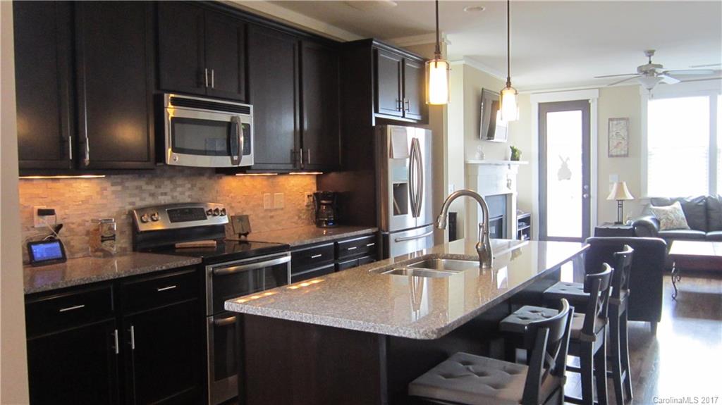 Riverwalk - Residential