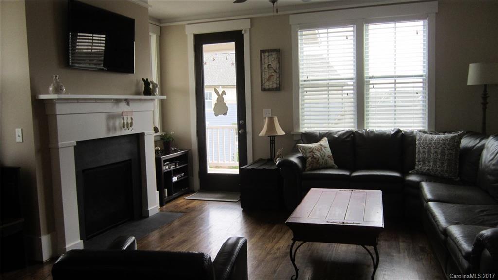 Riverwalk - Residential