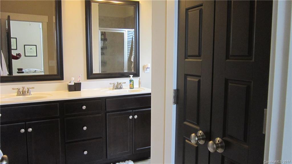 Riverwalk - Residential