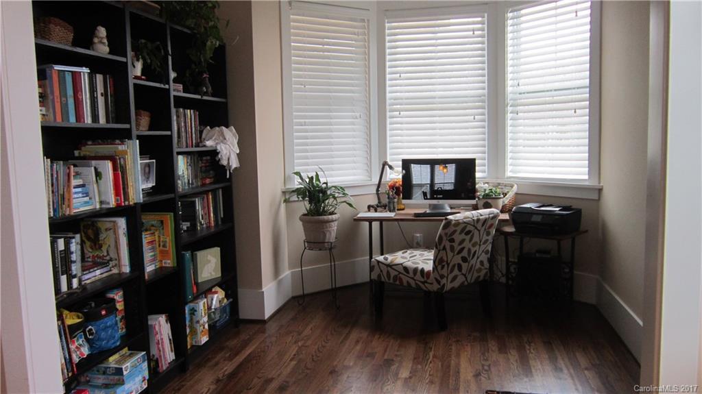 Riverwalk - Residential