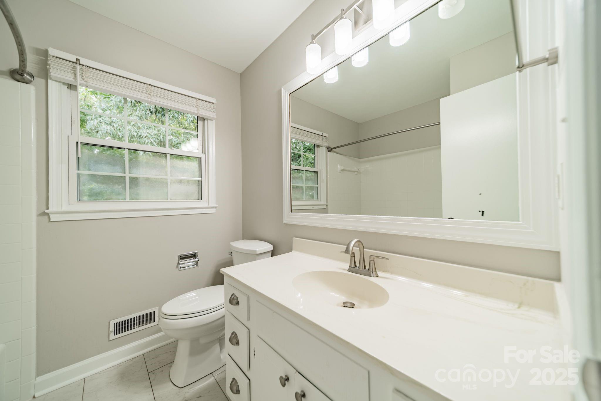 Sardis Woods - Residential