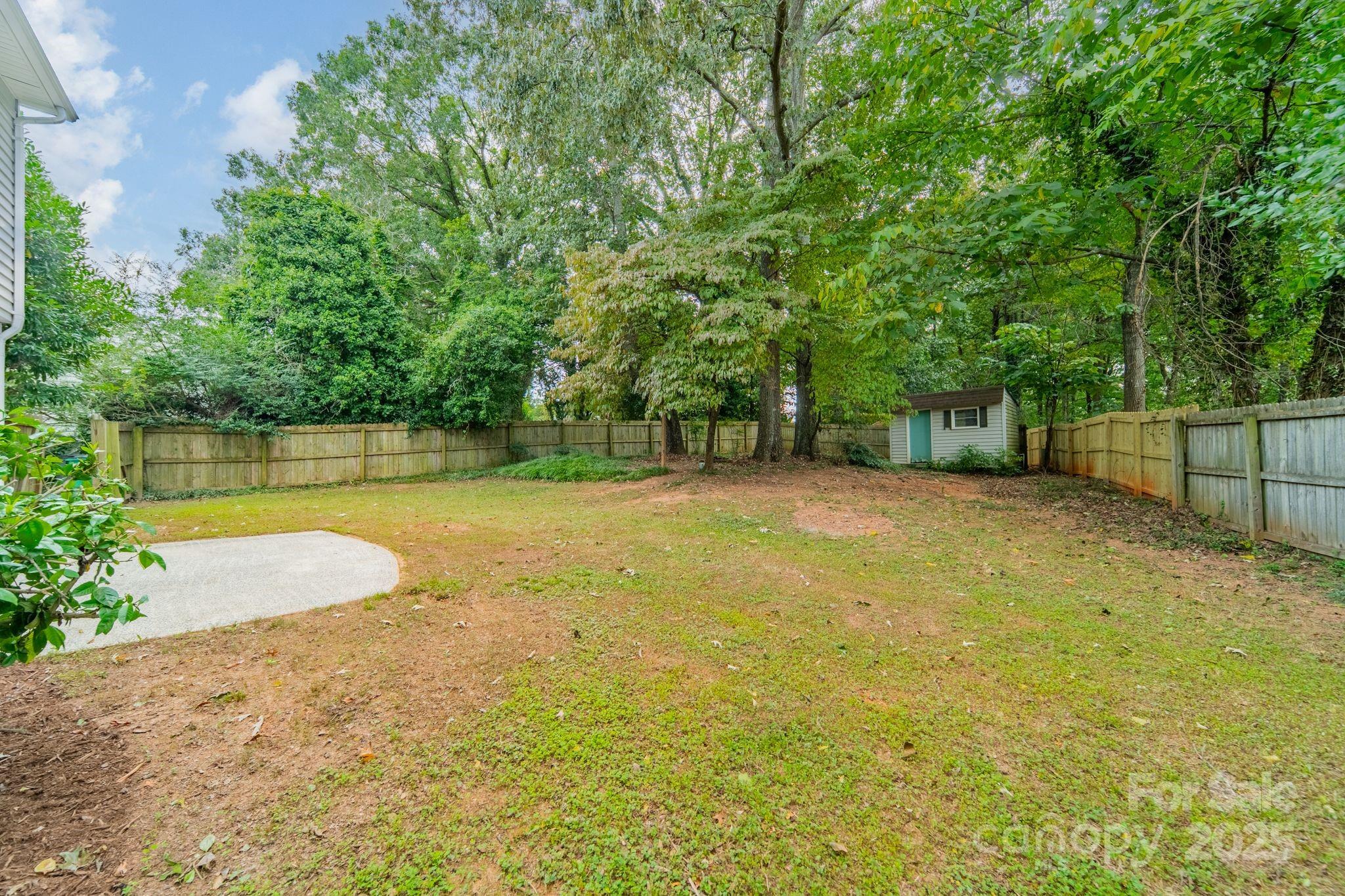 Sardis Woods - Residential