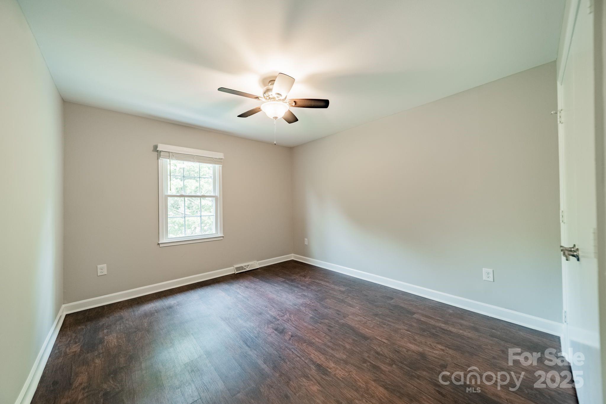 Sardis Woods - Residential