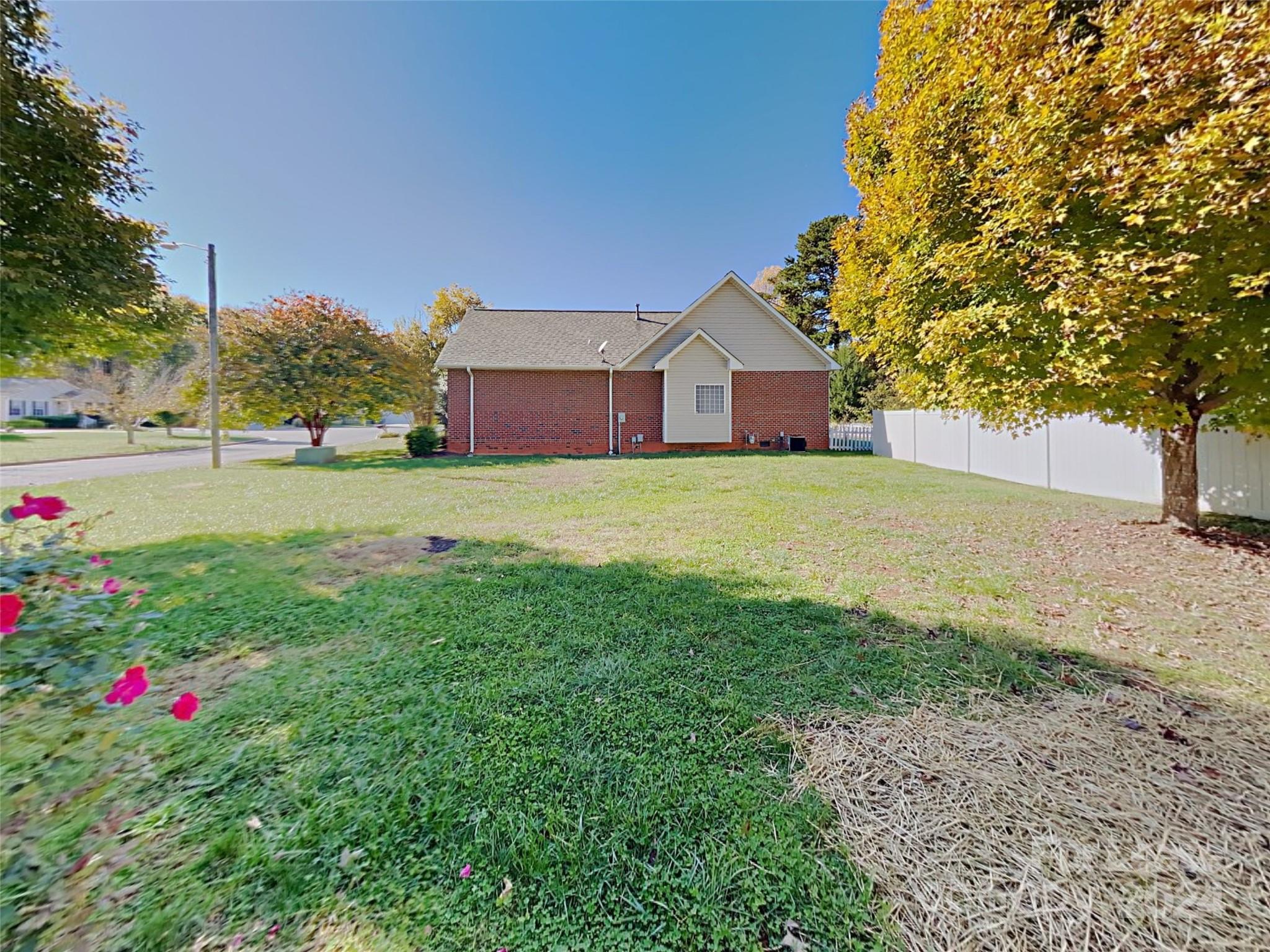 Dakota Woods - Residential Lease