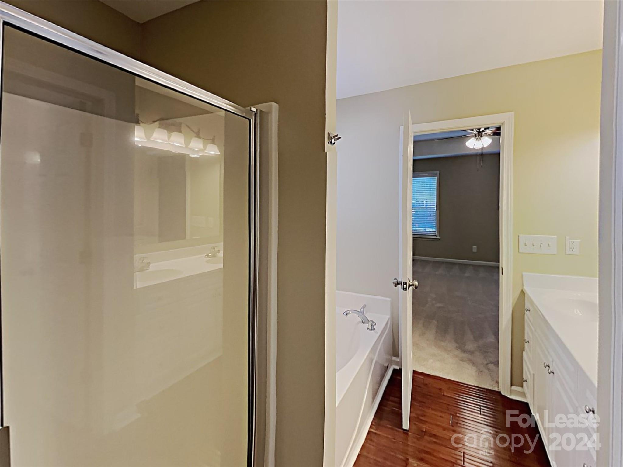 Dakota Woods - Residential Lease