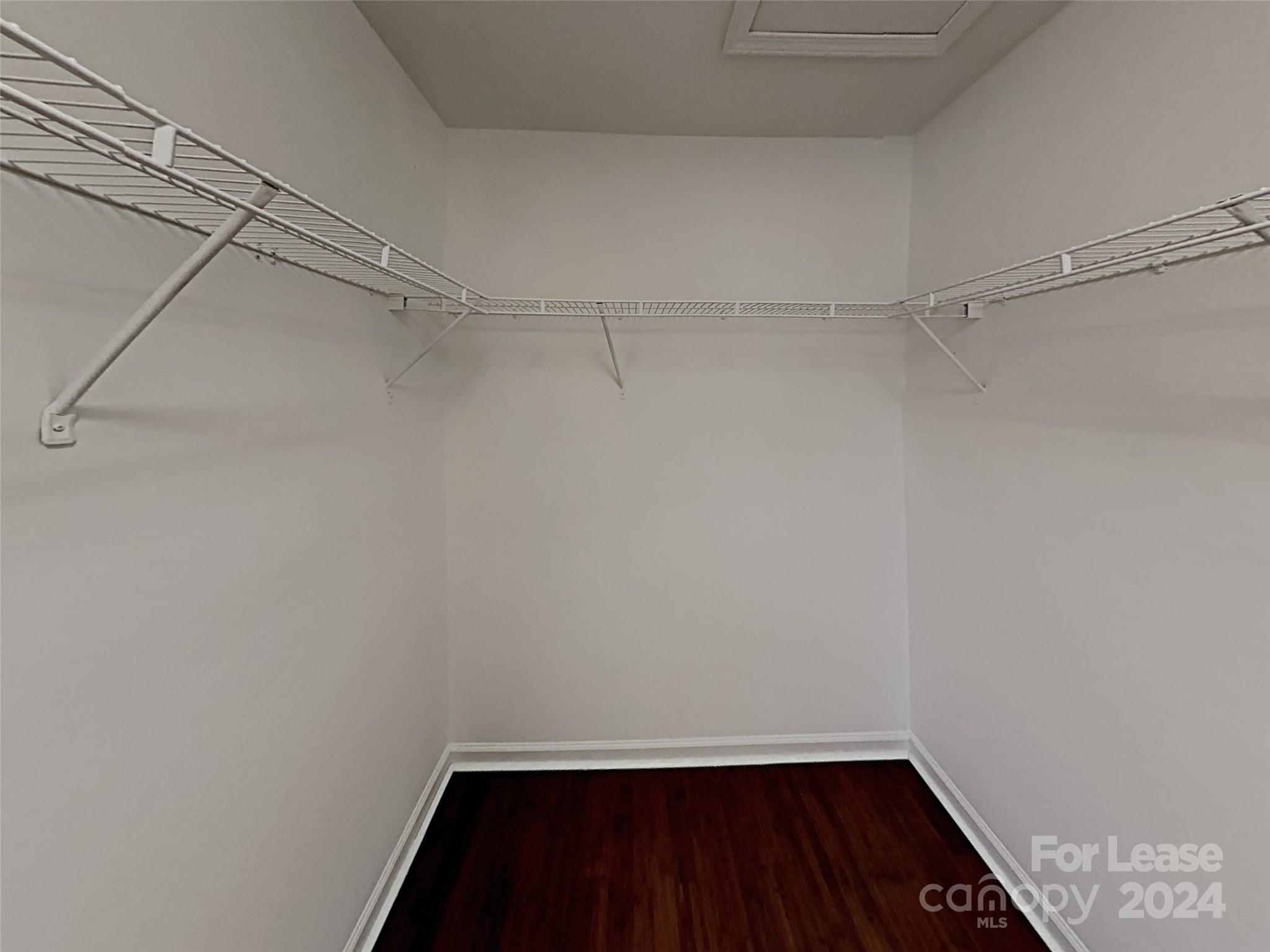 Dakota Woods - Residential Lease