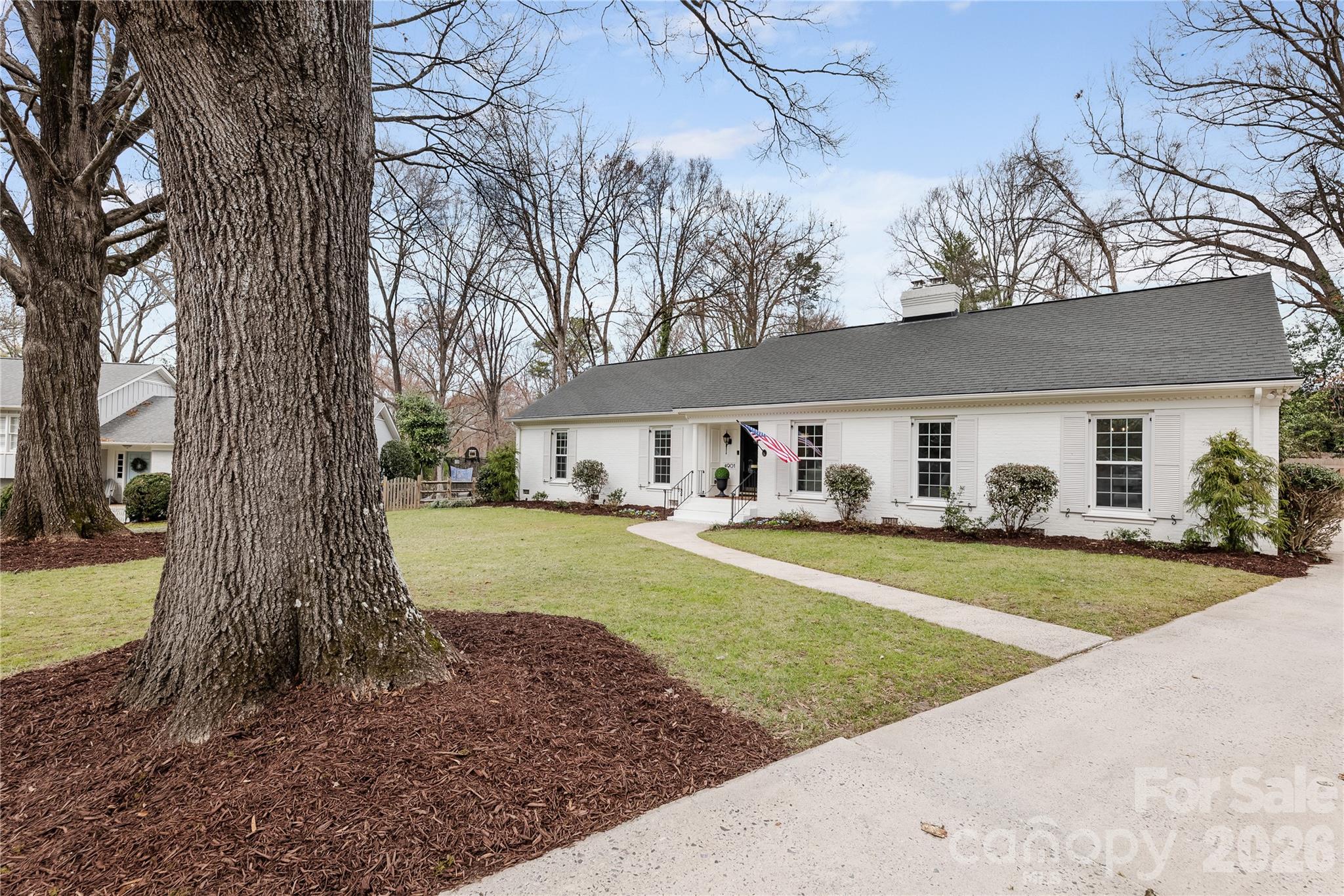 4901 Charmapeg Avenue