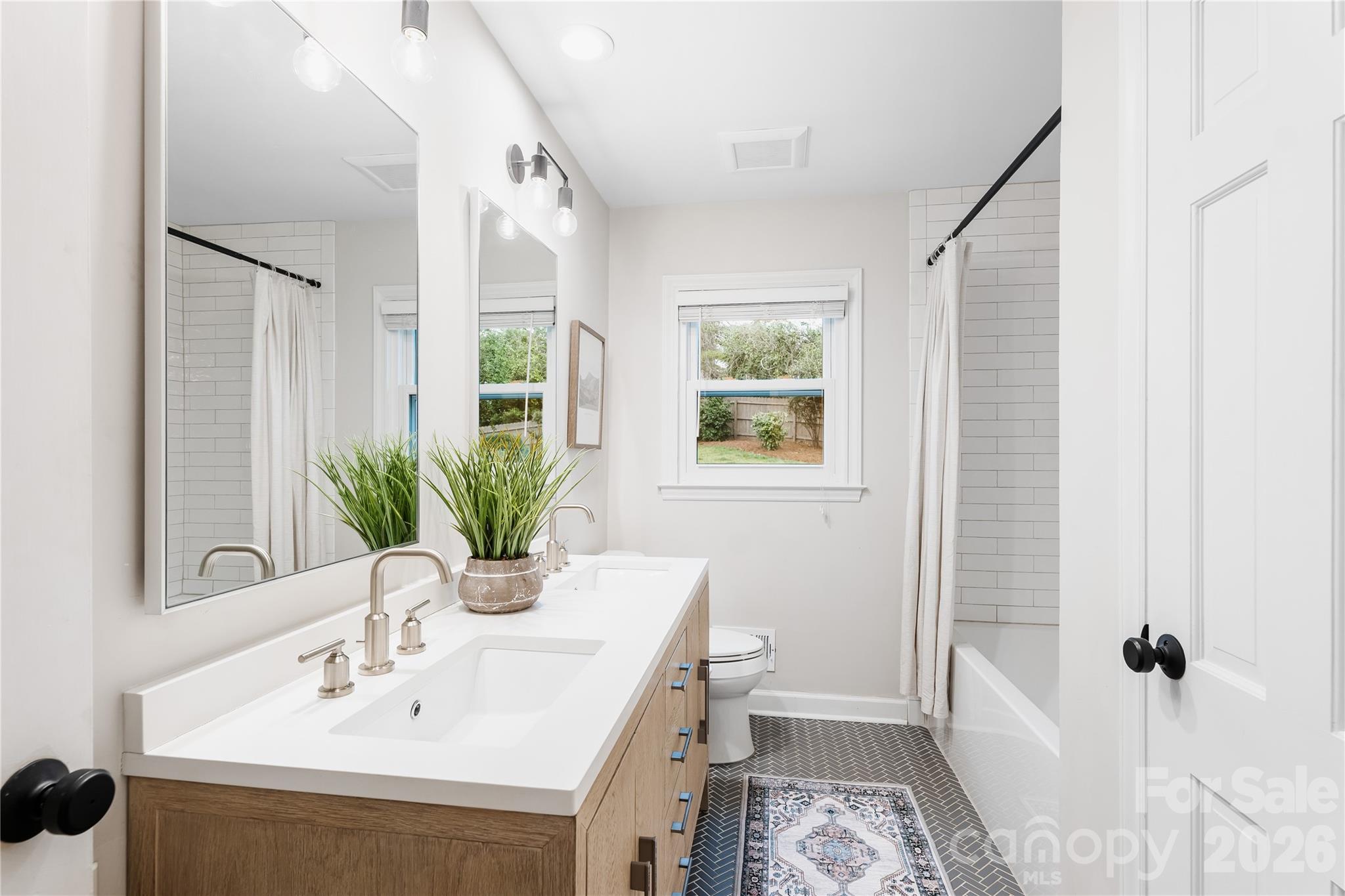 Sherwood Forest - Residential