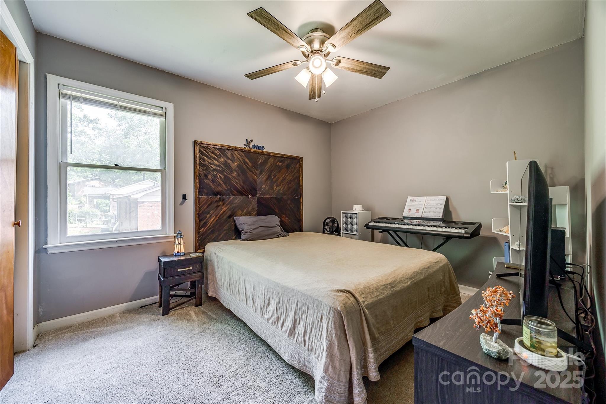 Pineridge - Residential