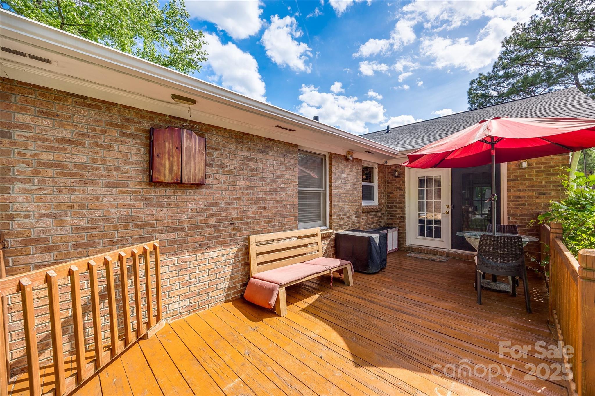 Pineridge - Residential