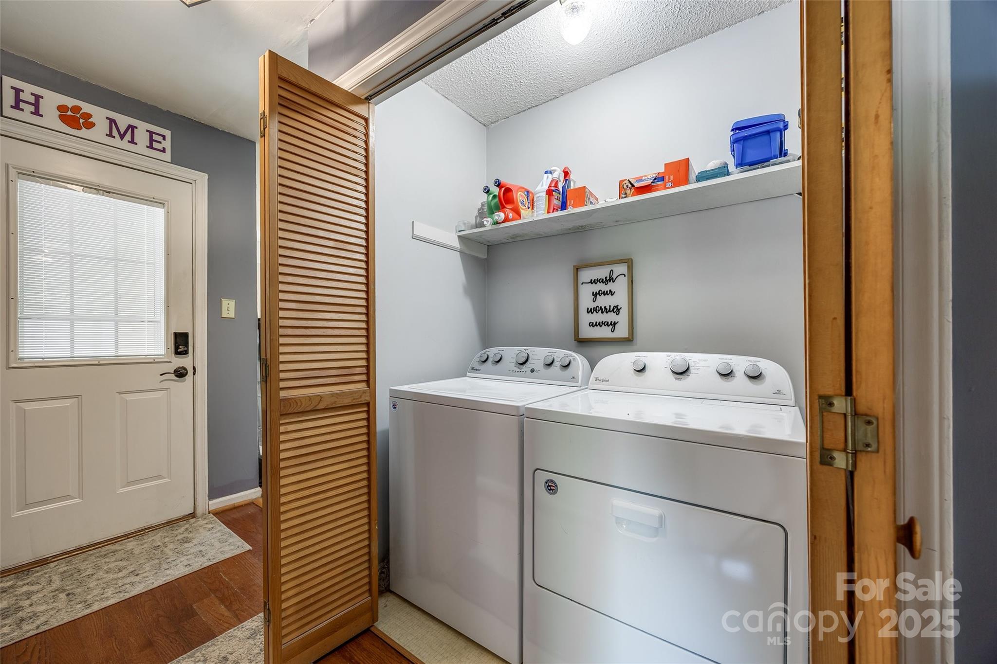 Pineridge - Residential