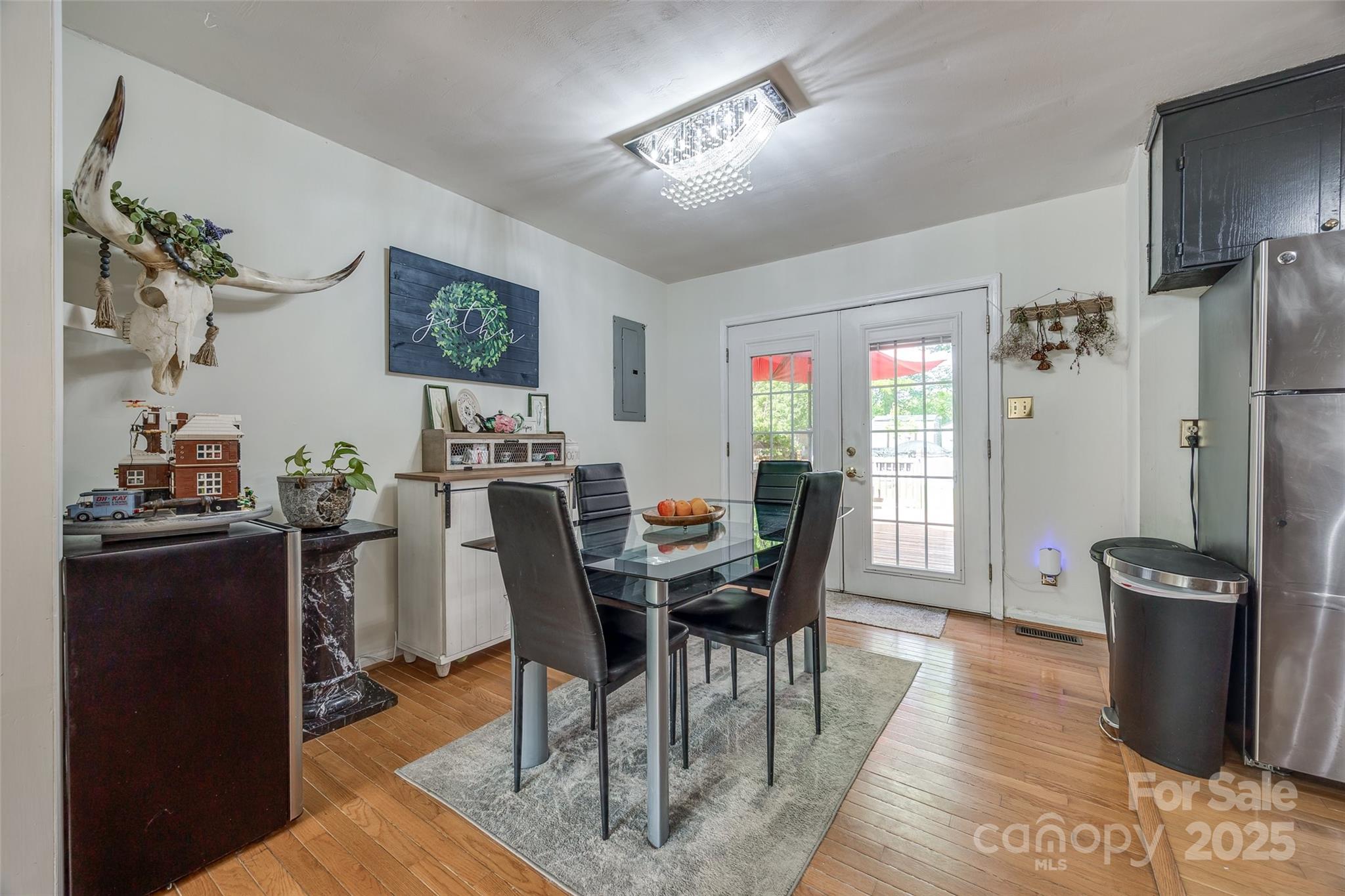 Pineridge - Residential