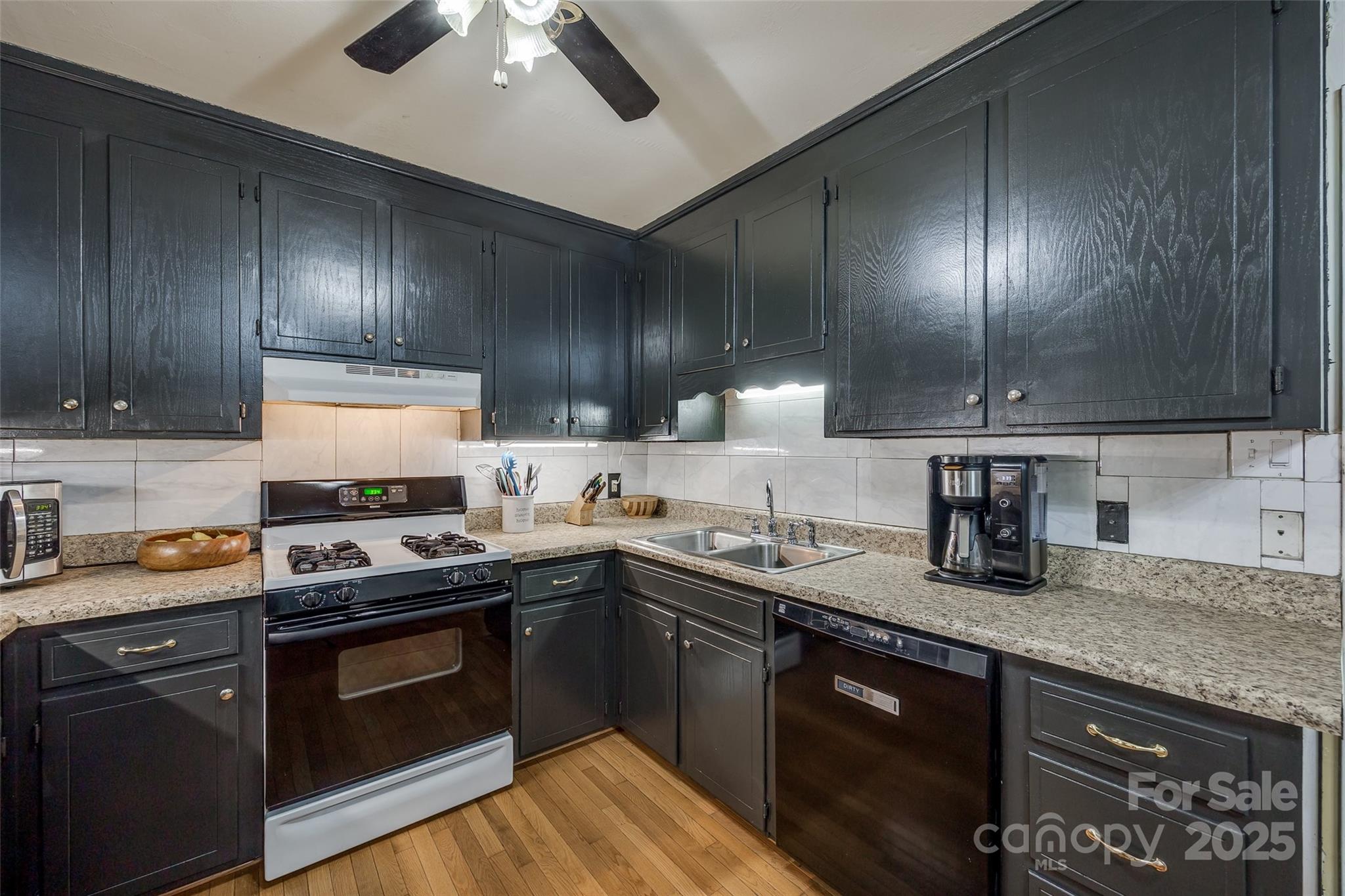 Pineridge - Residential