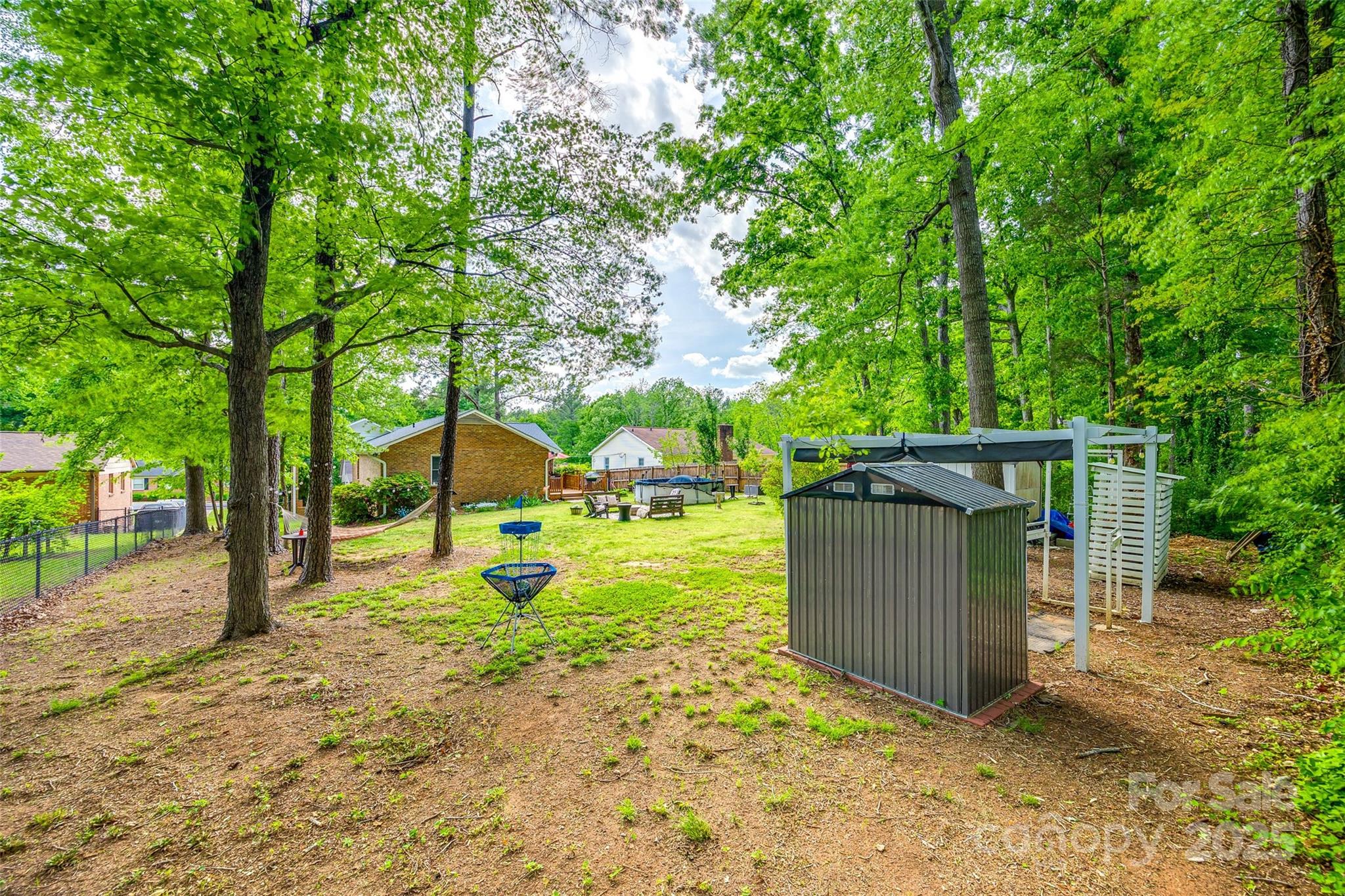 Pineridge - Residential