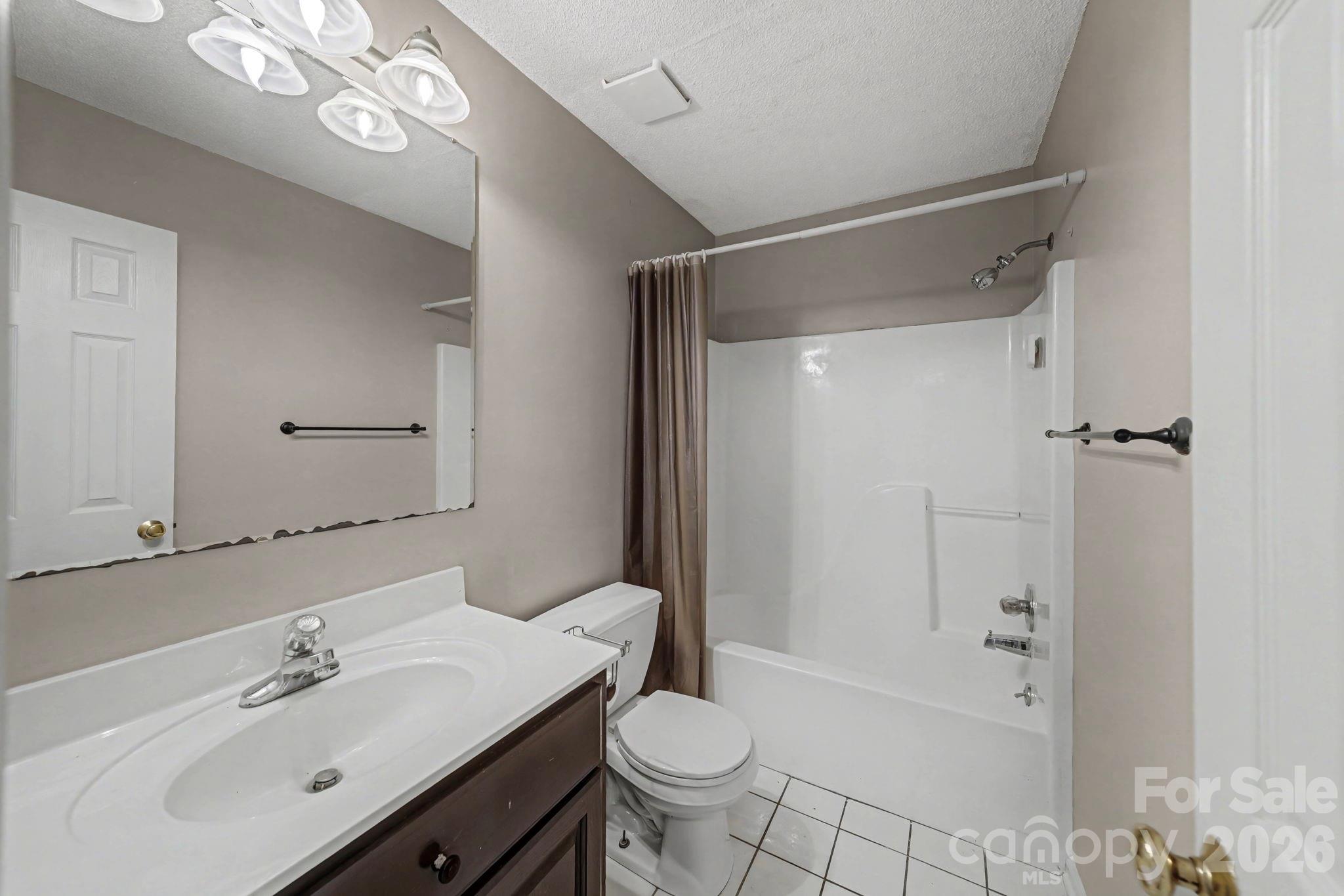 Oak Glen - Residential