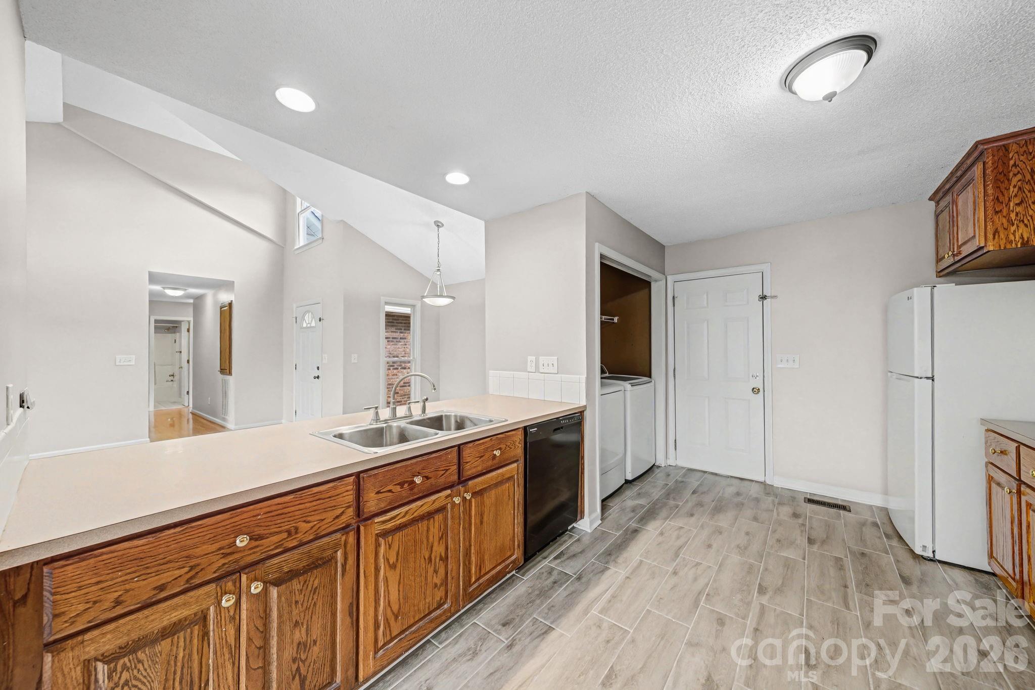 Oak Glen - Residential