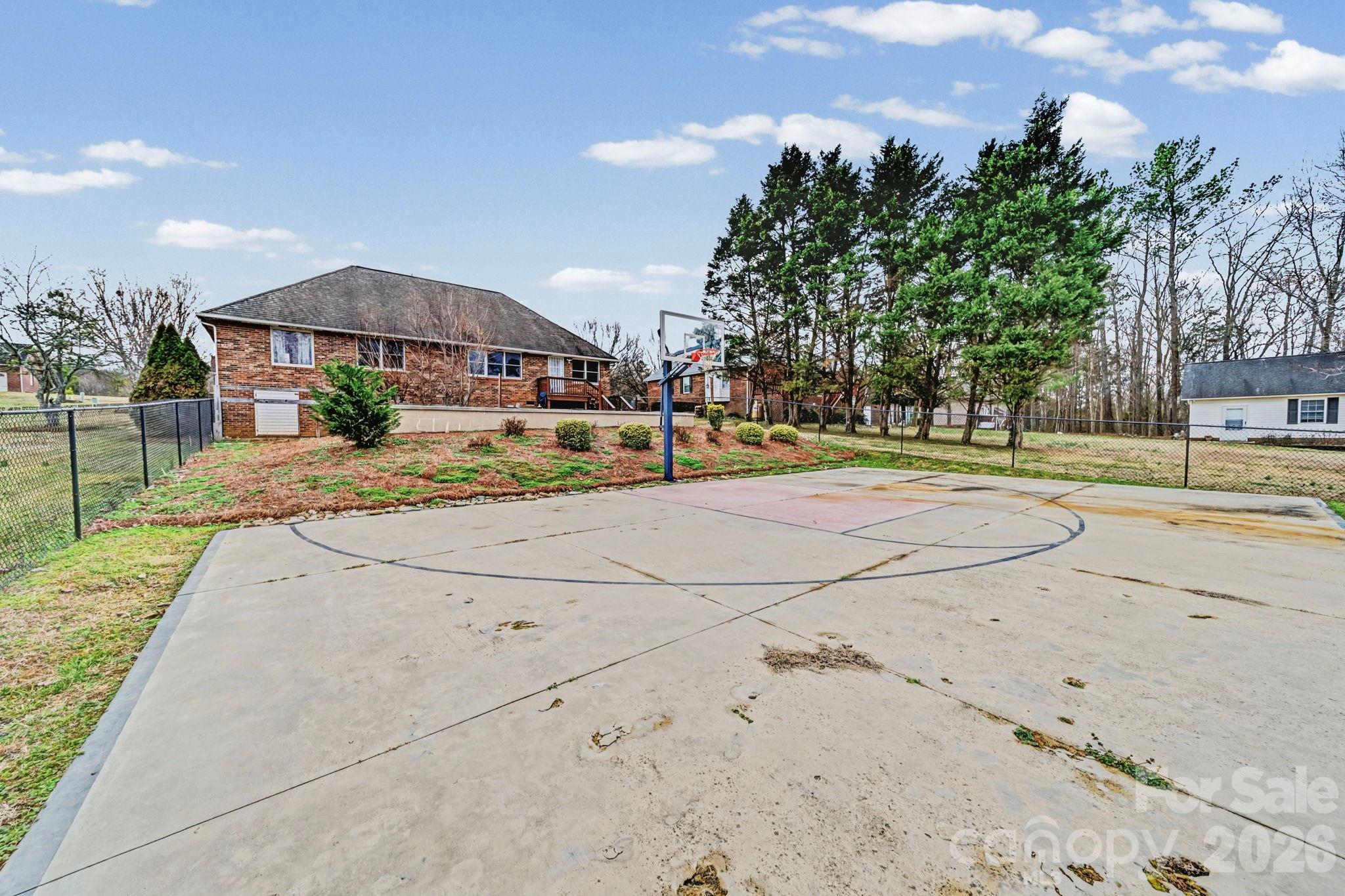 Oak Glen - Residential