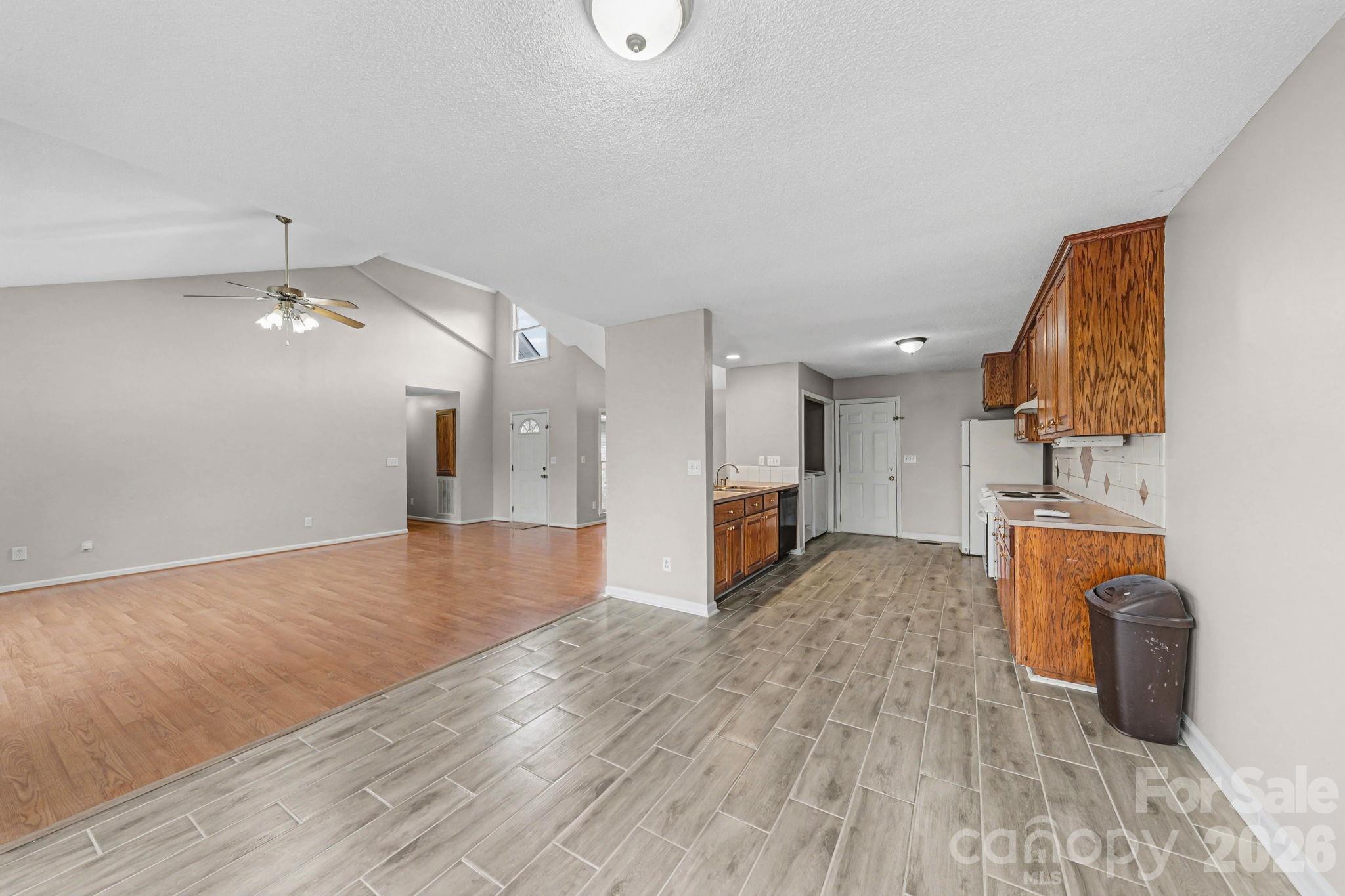 Oak Glen - Residential