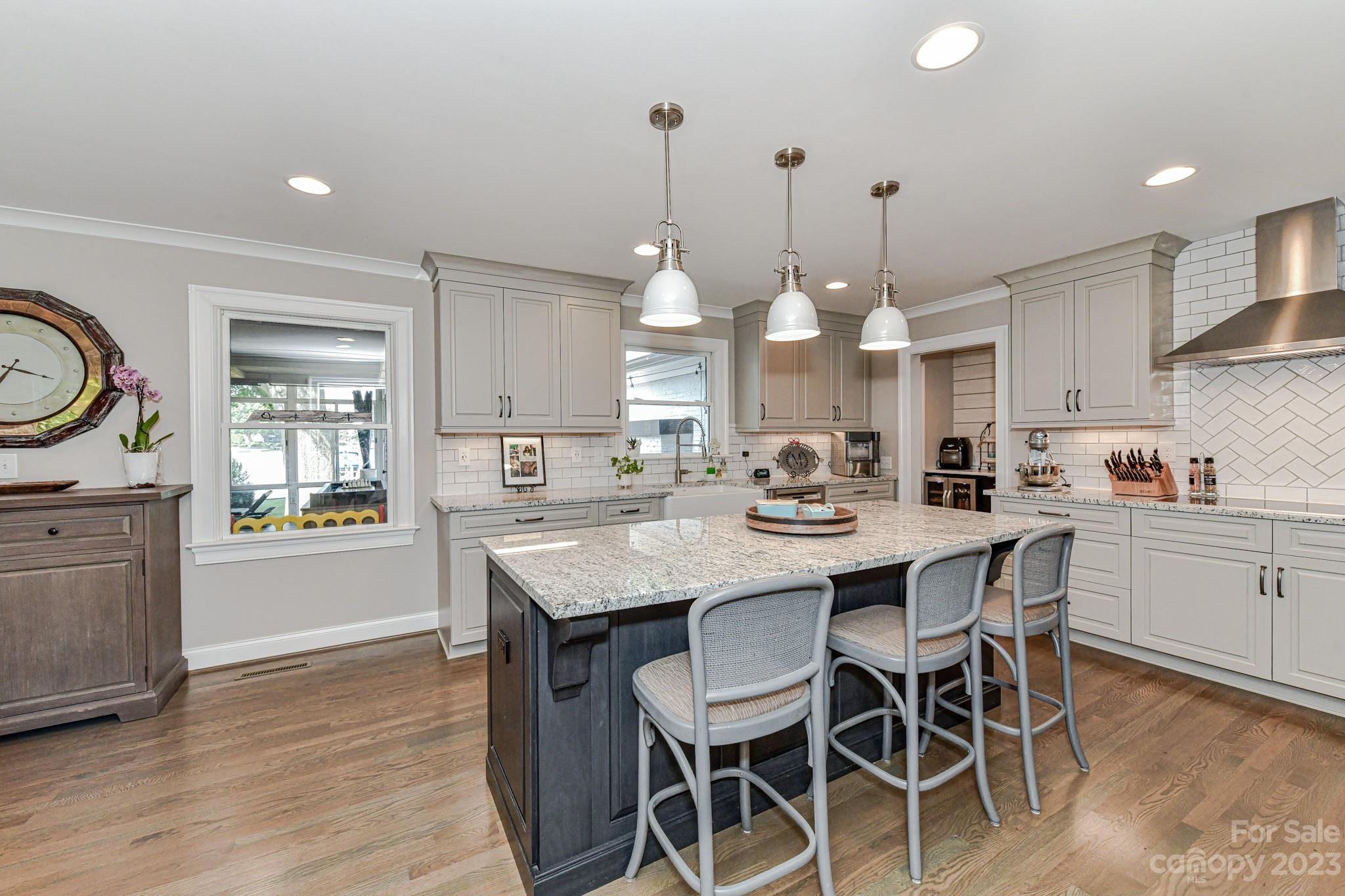 Island Forest - Residential