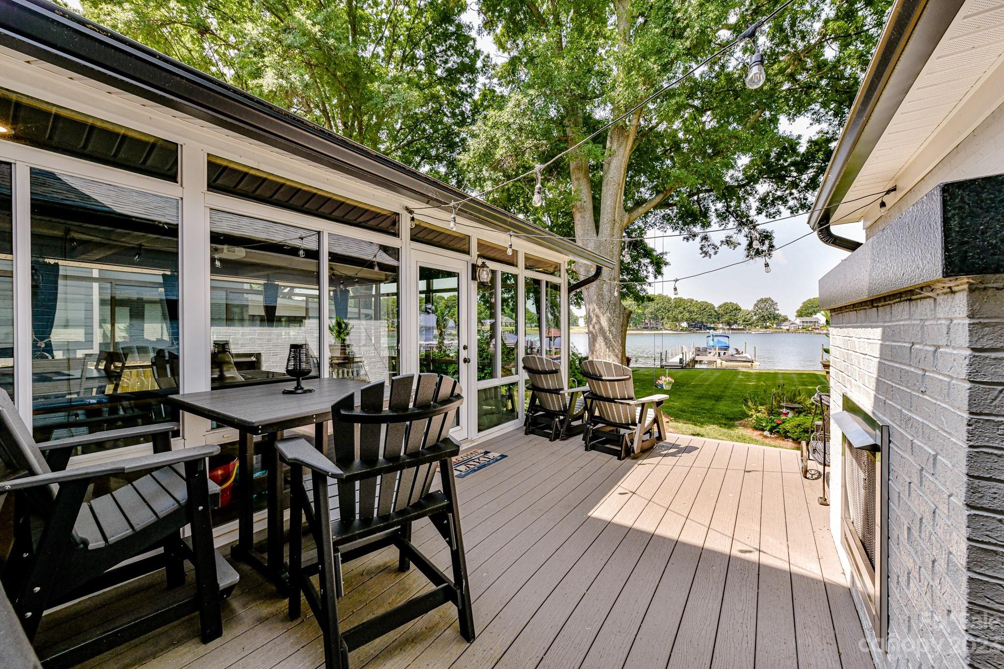 Island Forest - Residential