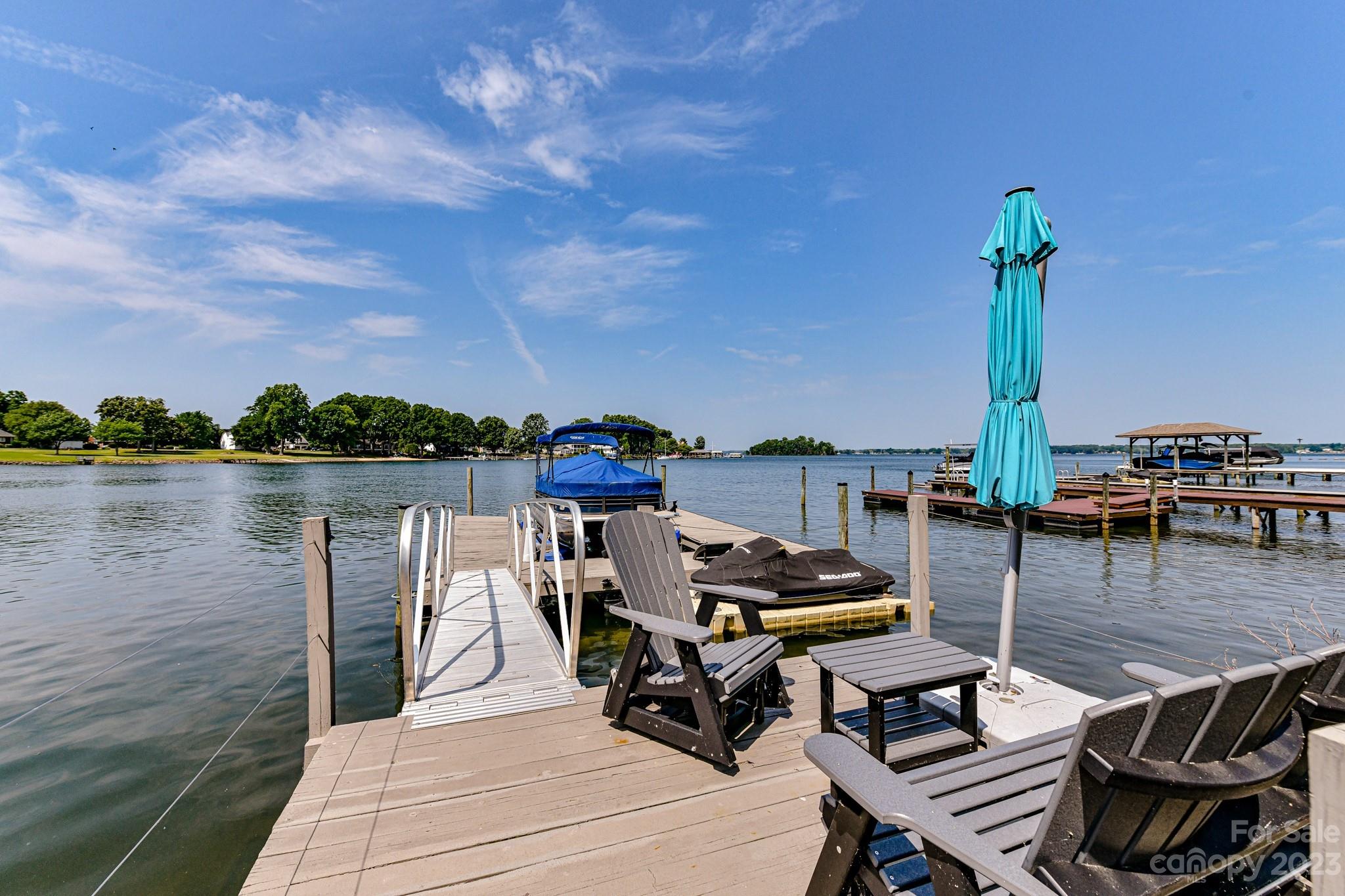 Island Forest - Residential