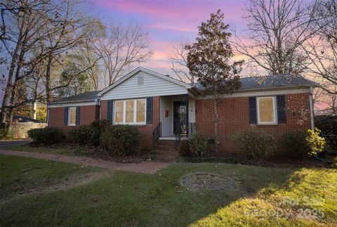 Photo of 119 W Close Street, Fort Mill, SC (MLS # 4326274)