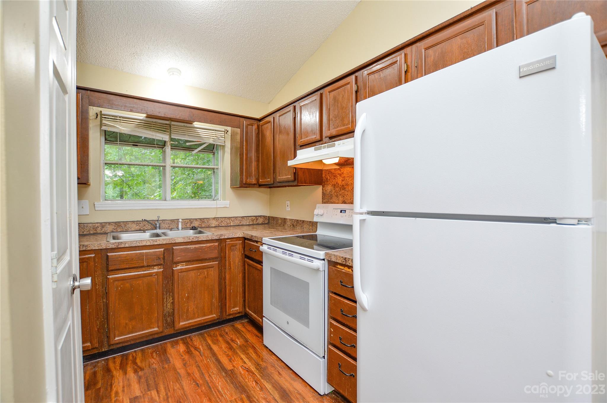 Edinborough Woods - Residential