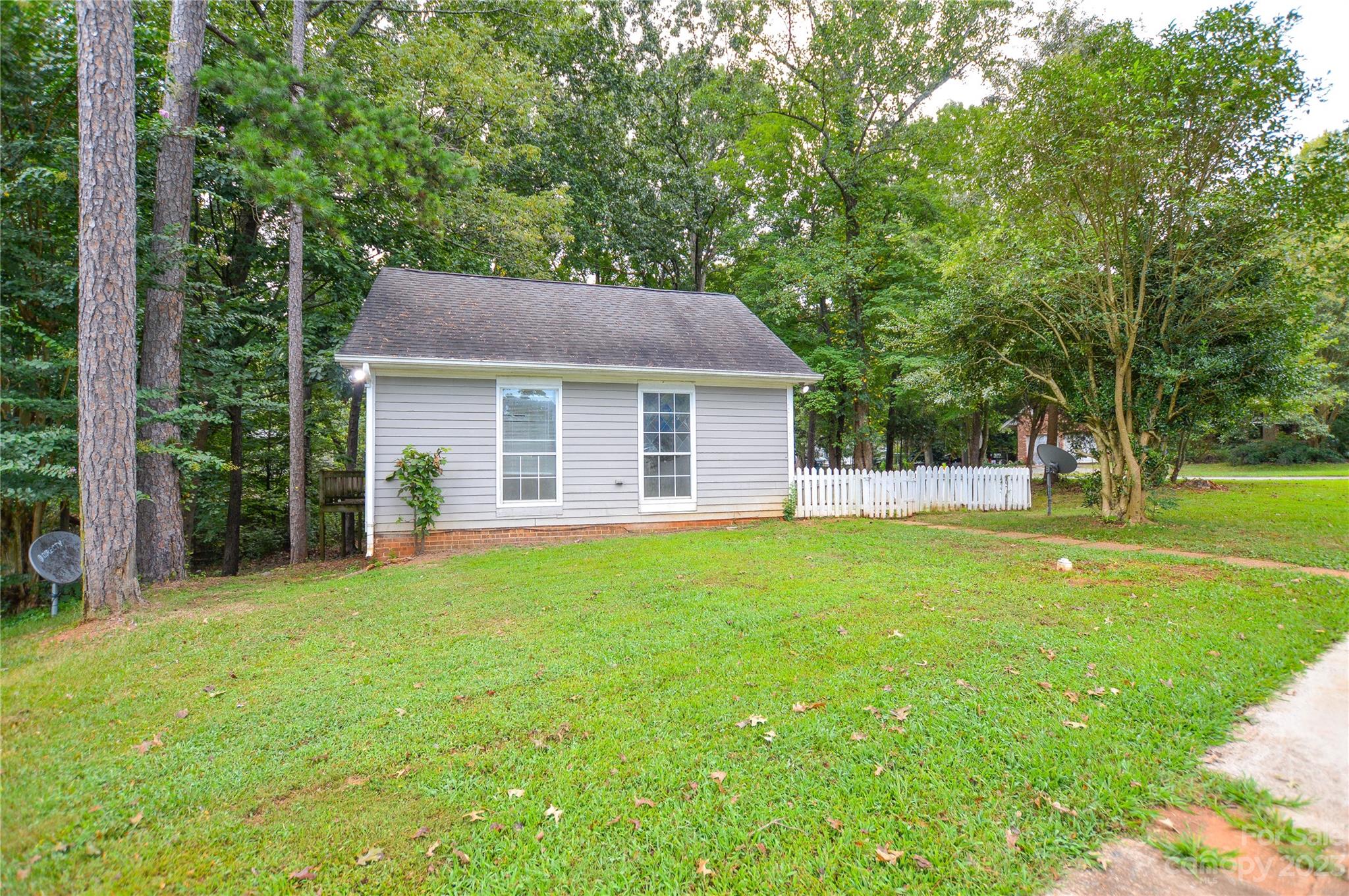 Edinborough Woods - Residential