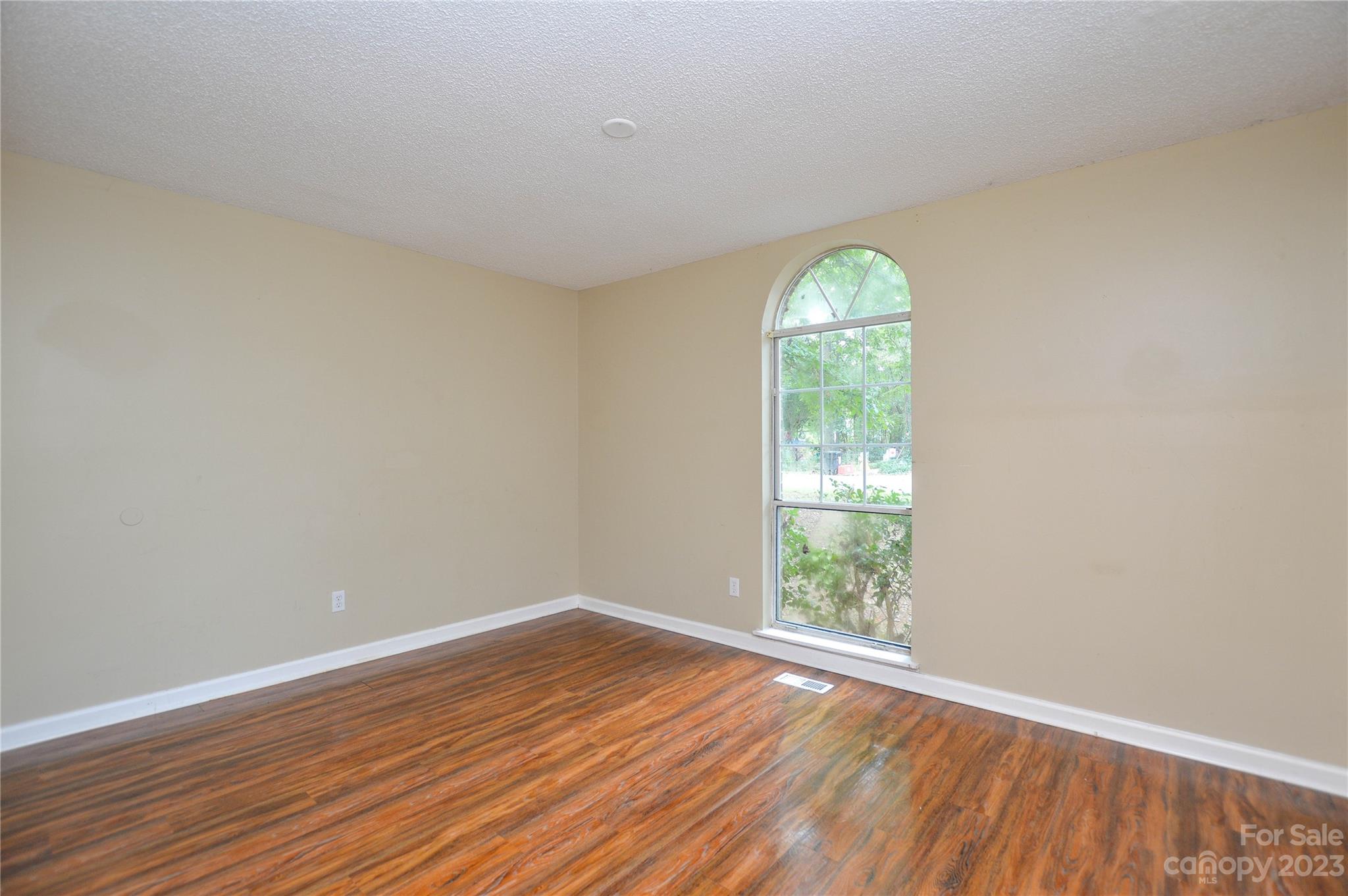 Edinborough Woods - Residential