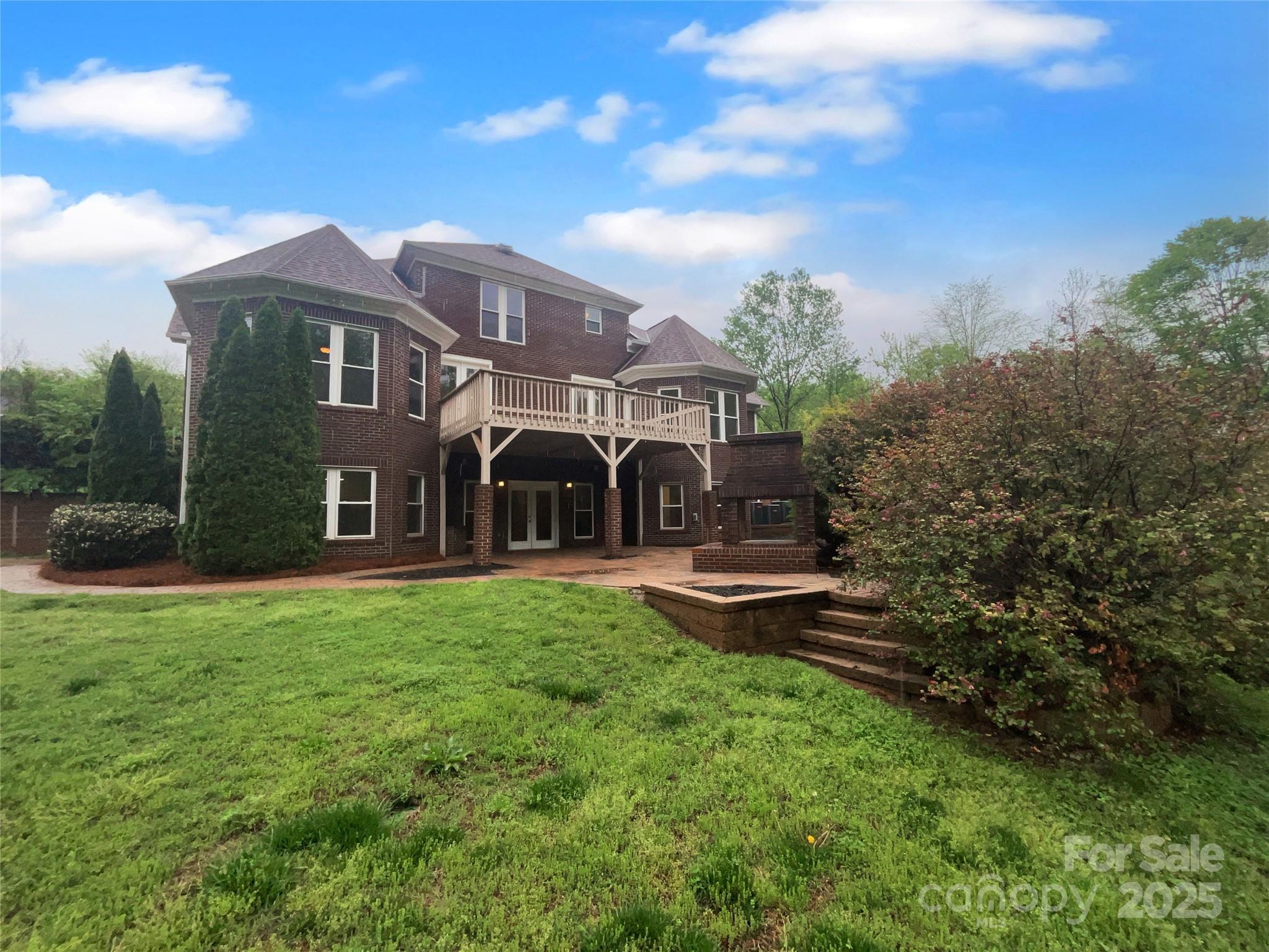 6204 River Birch Drive